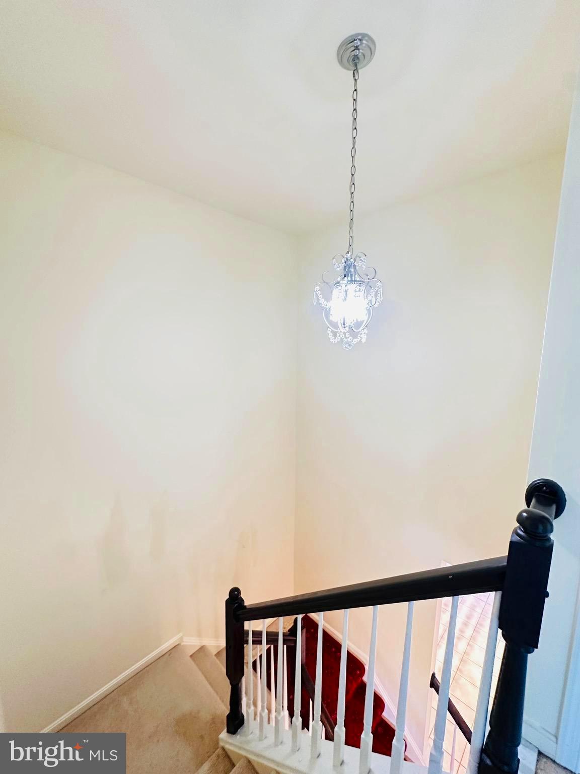 SOUTH RIDING - Residential Lease