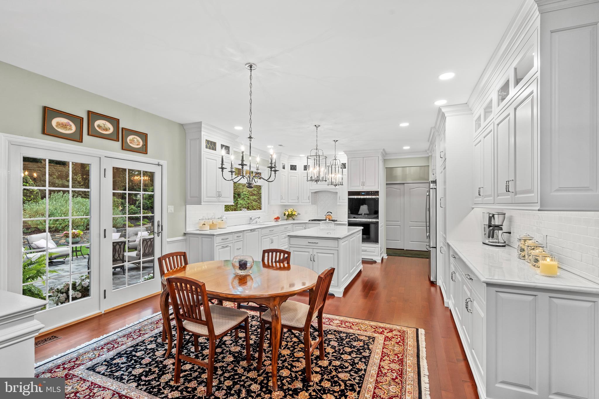 MILL RUN - Residential