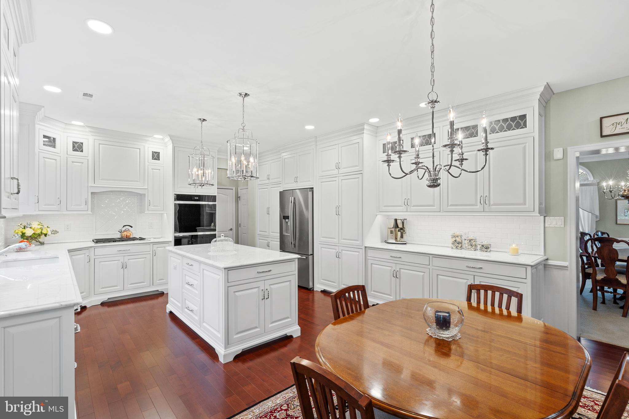 MILL RUN - Residential