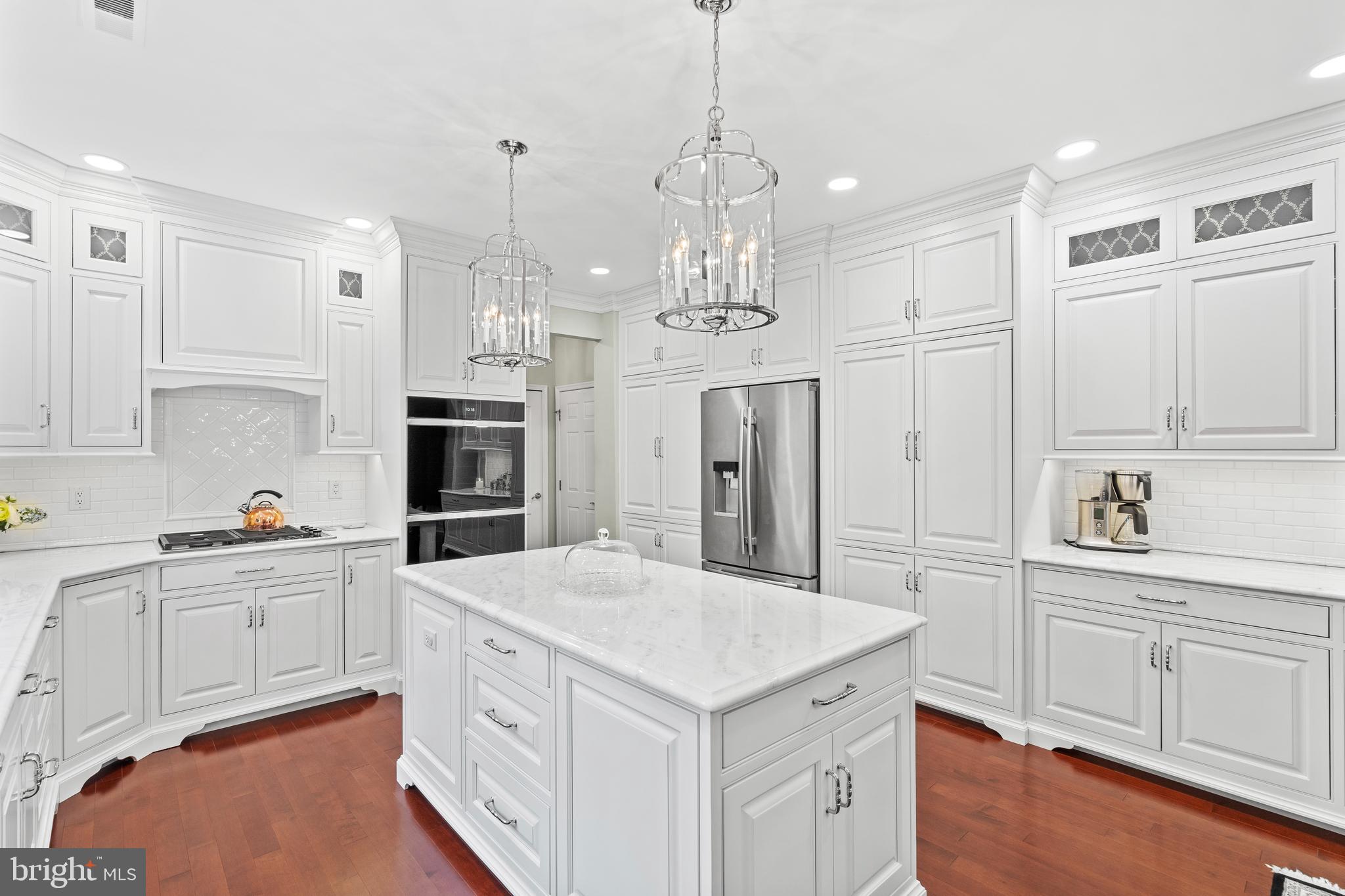 MILL RUN - Residential