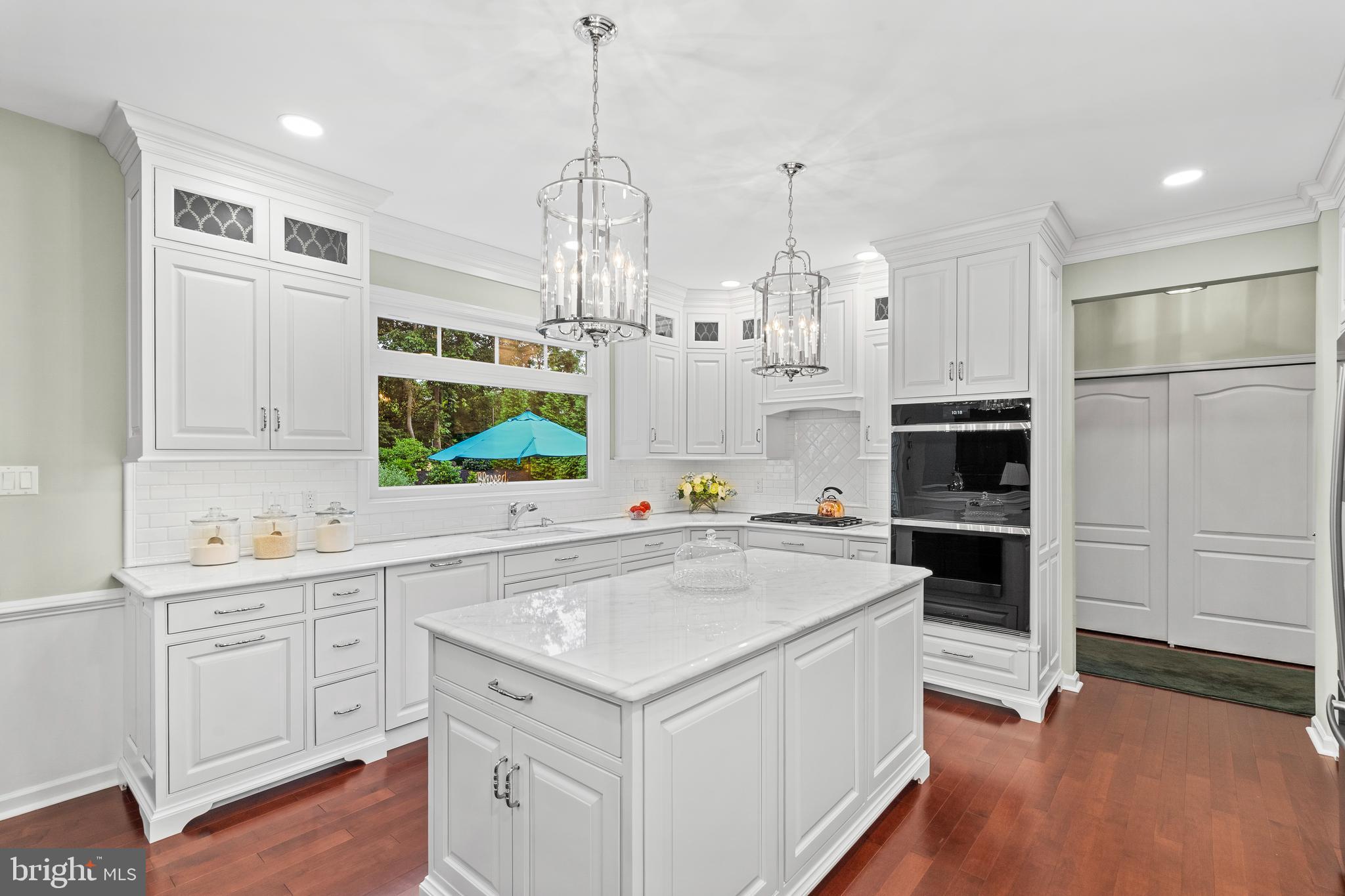 MILL RUN - Residential