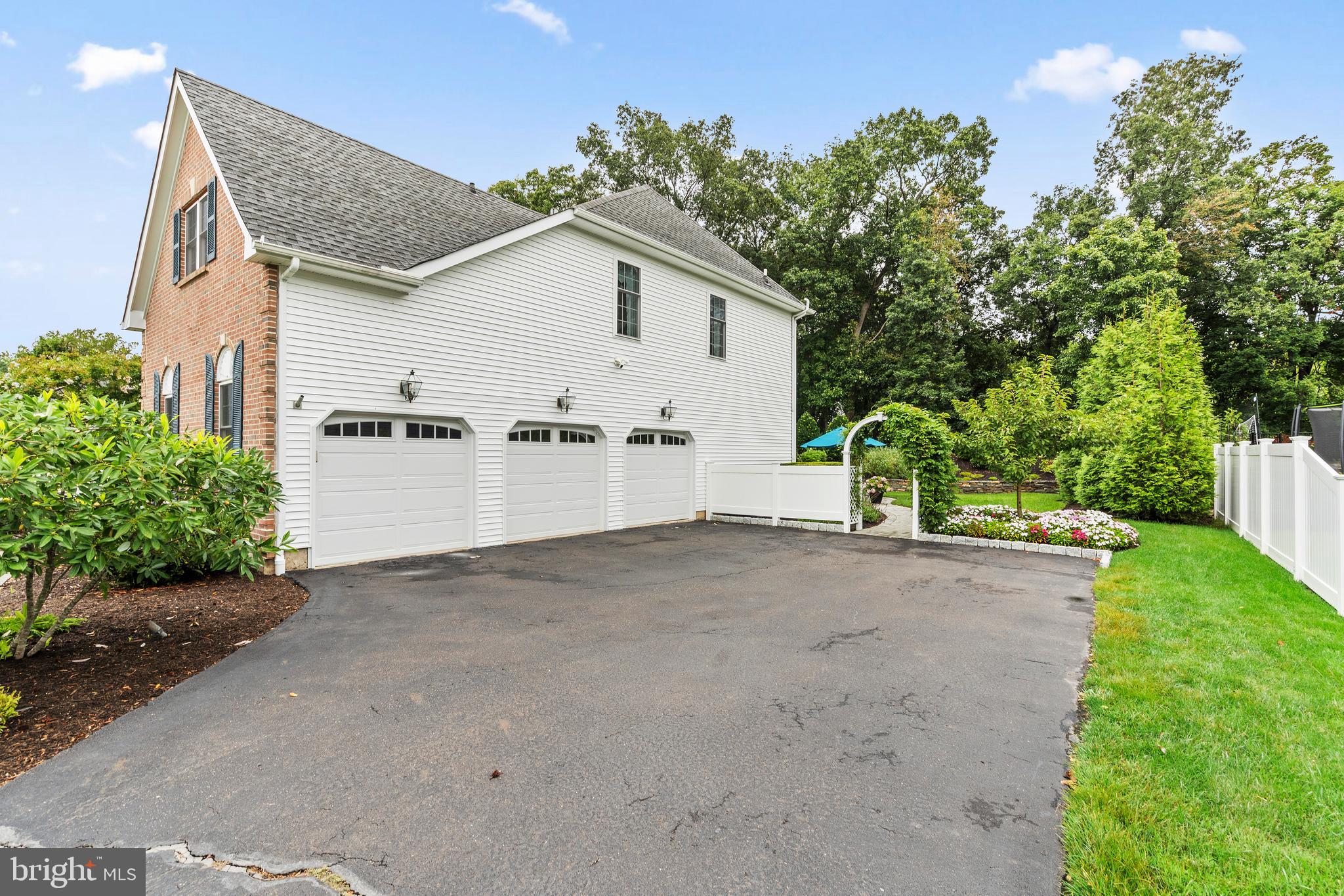 MILL RUN - Residential