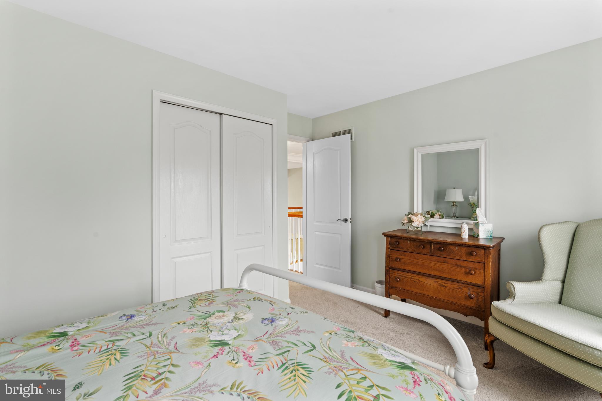 MILL RUN - Residential