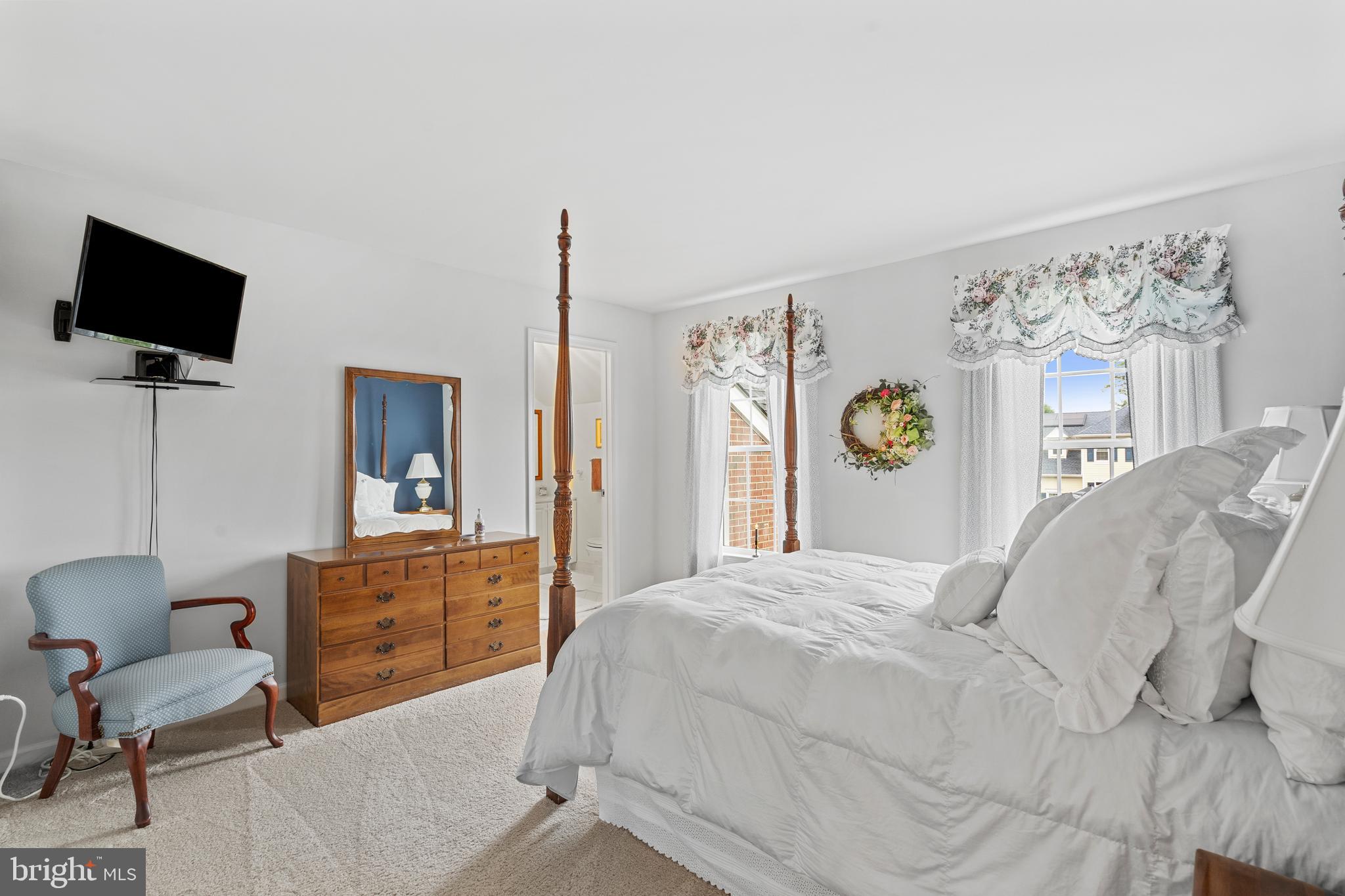 MILL RUN - Residential