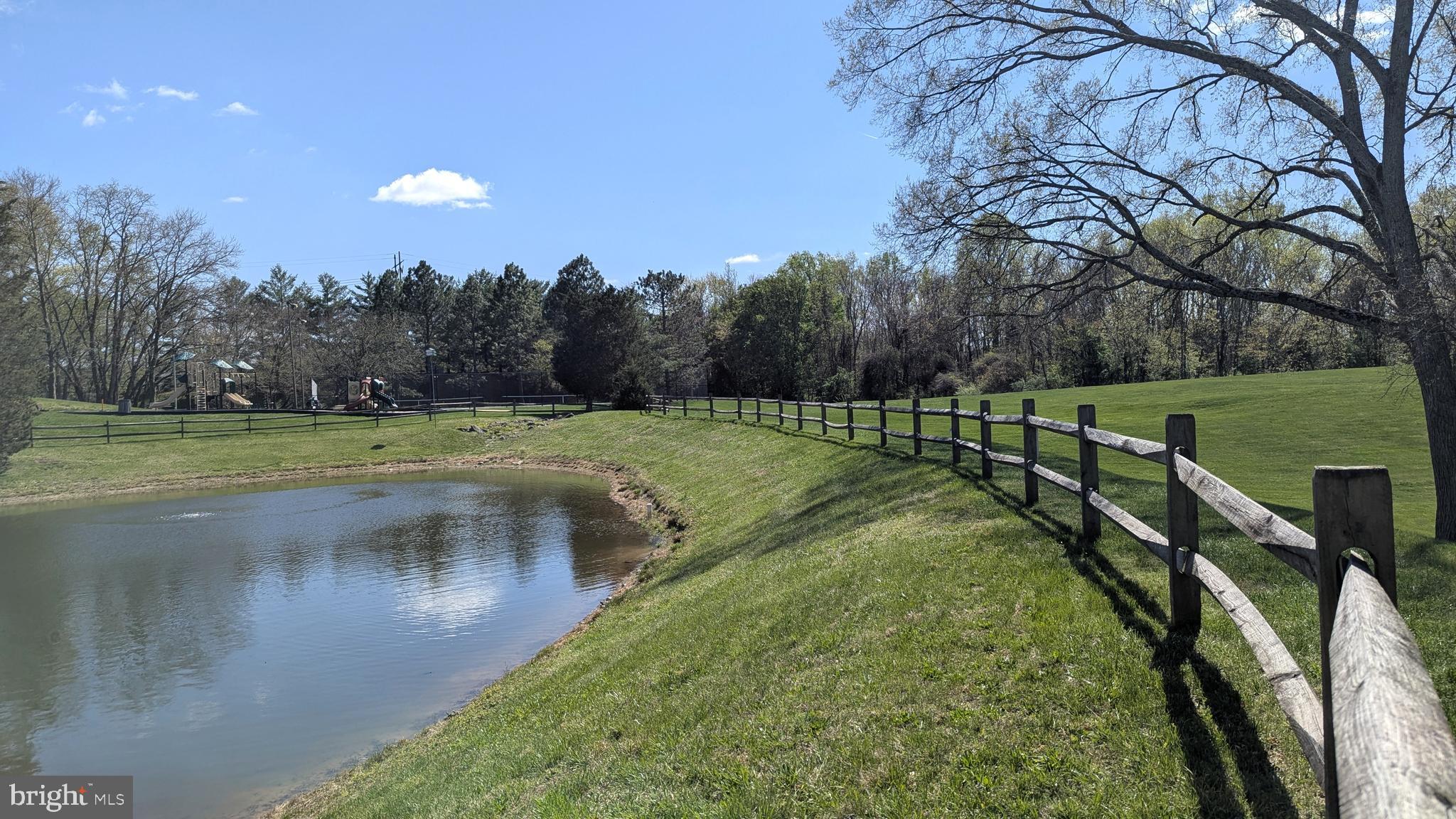 PONDS AT CENTREVILLE - Residential
