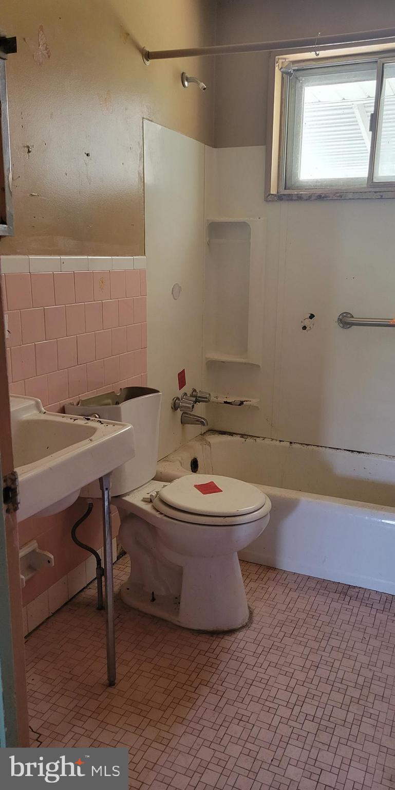 NORTH WELLHAM - Residential