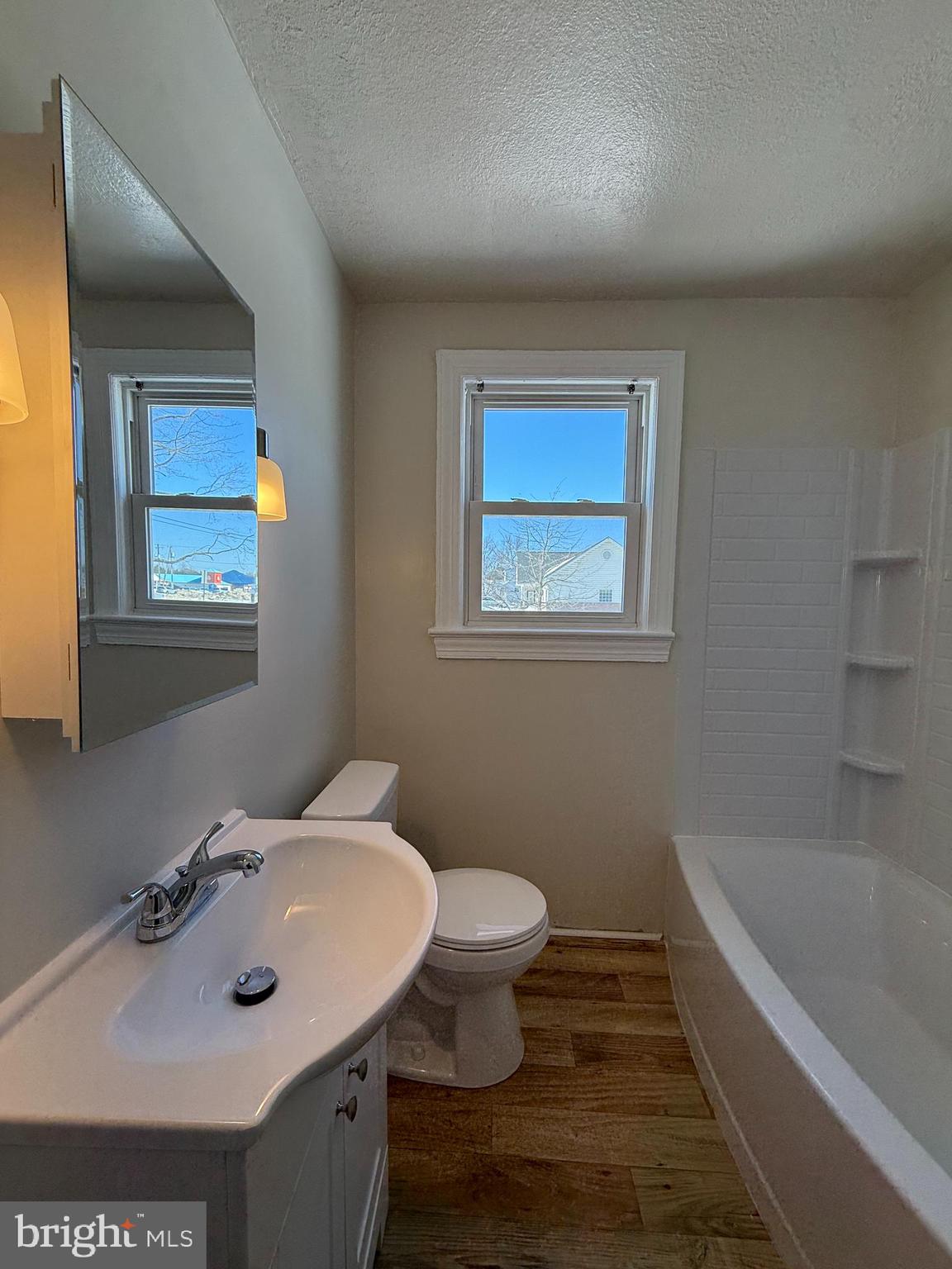 PLANK ROAD - Residential Lease