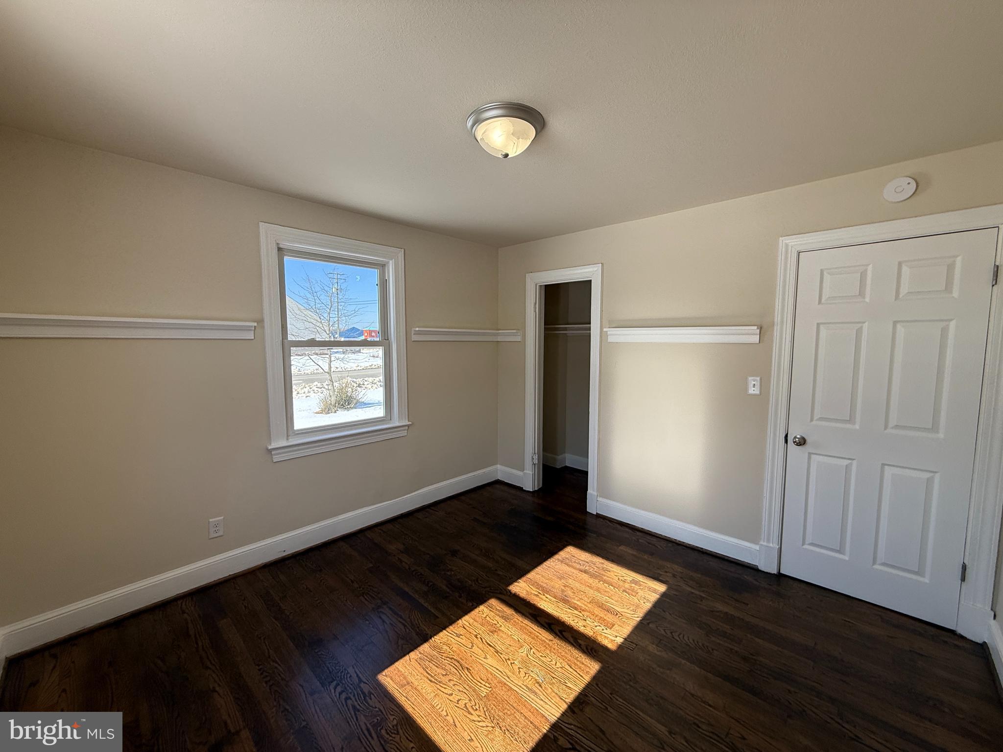 PLANK ROAD - Residential Lease