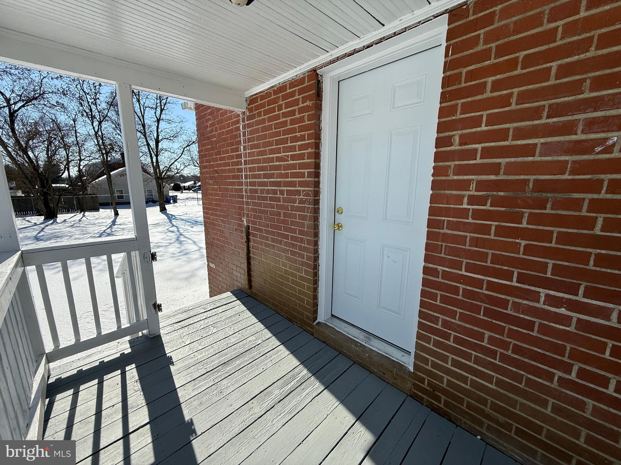 PLANK ROAD - Residential Lease