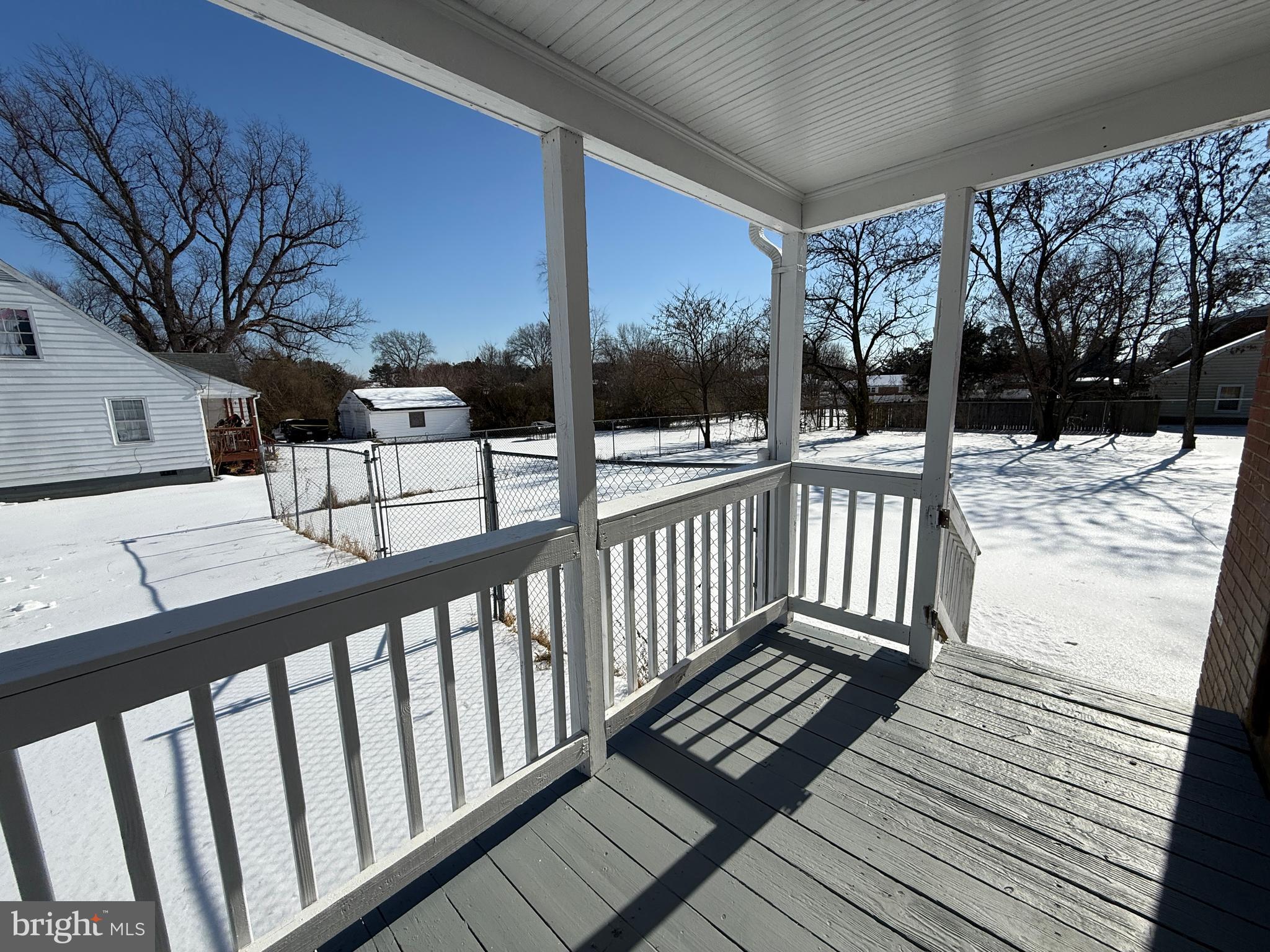 PLANK ROAD - Residential Lease