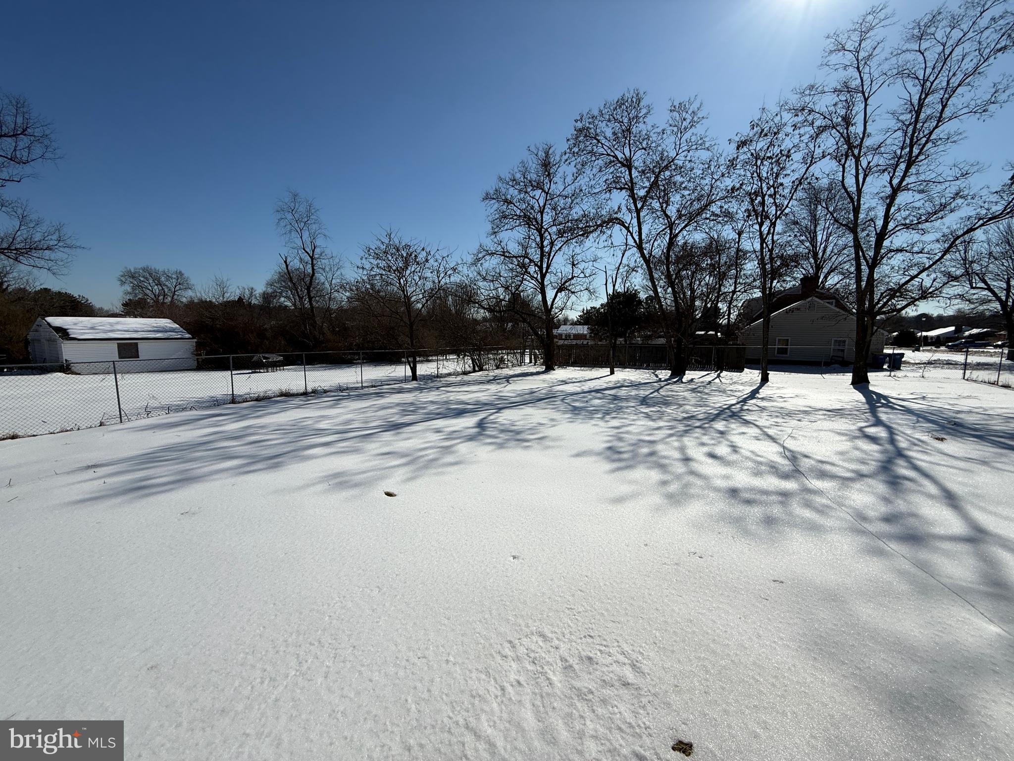 PLANK ROAD - Residential Lease