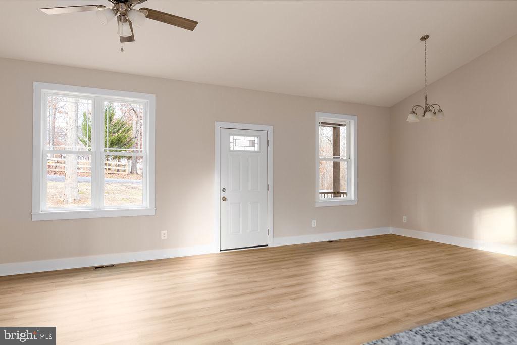 LAKE HOLIDAY ESTATES - Residential