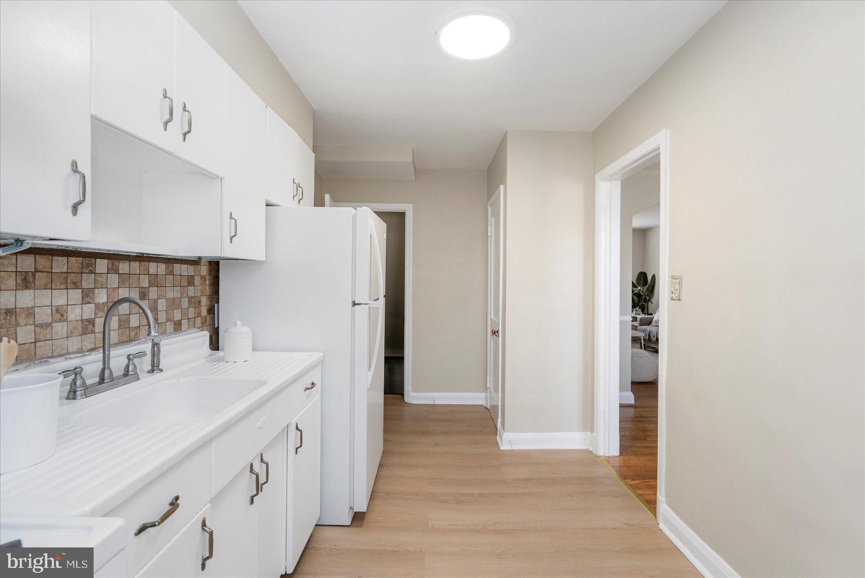 EDNOR GARDENS - LAKESIDE - Residential