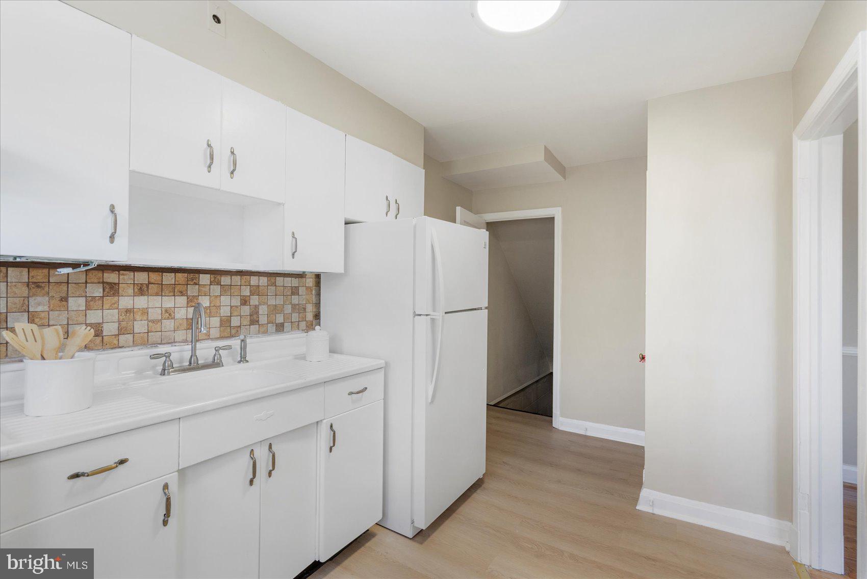 EDNOR GARDENS - LAKESIDE - Residential