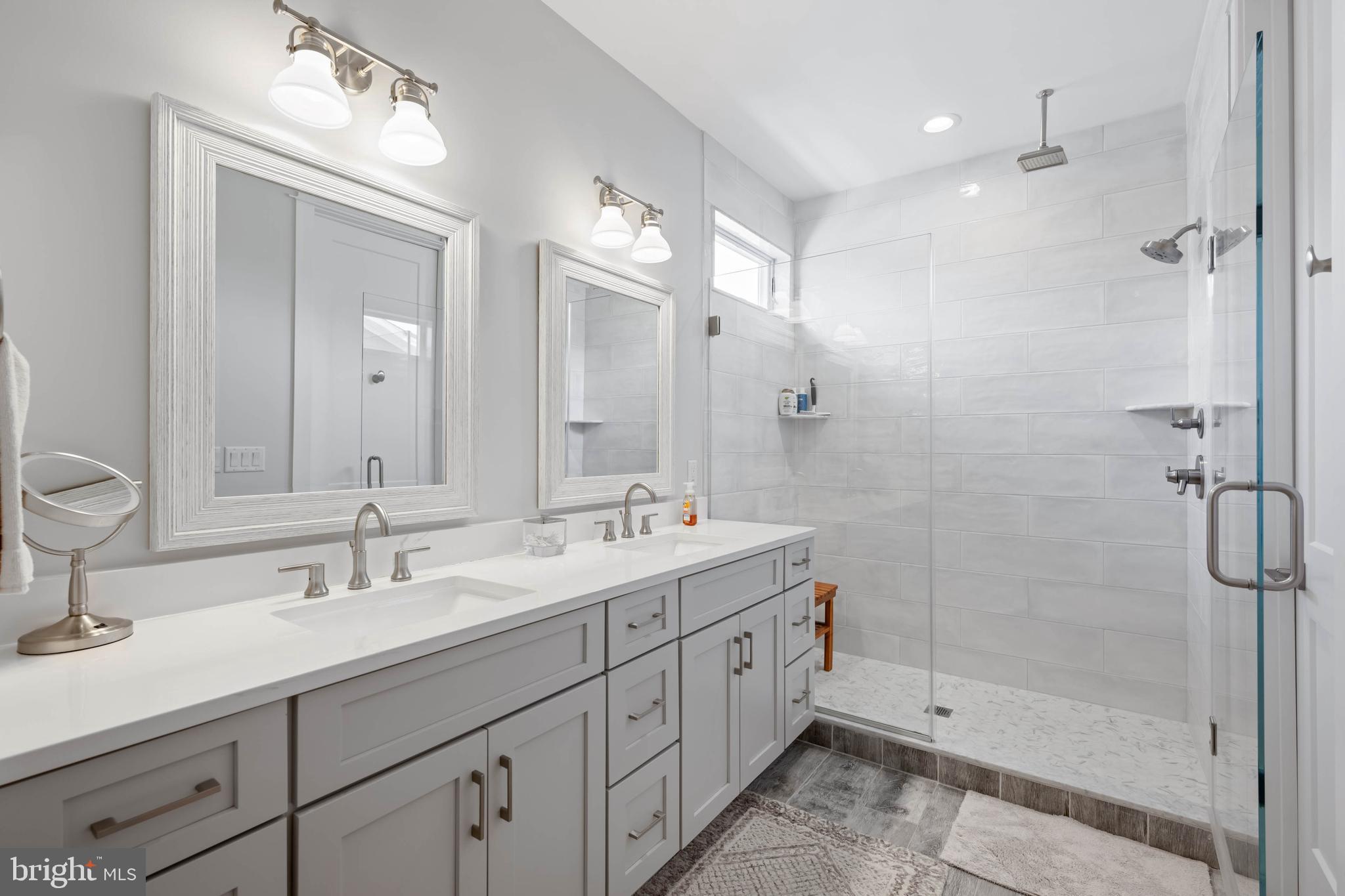 ANGLERS NEST - Residential