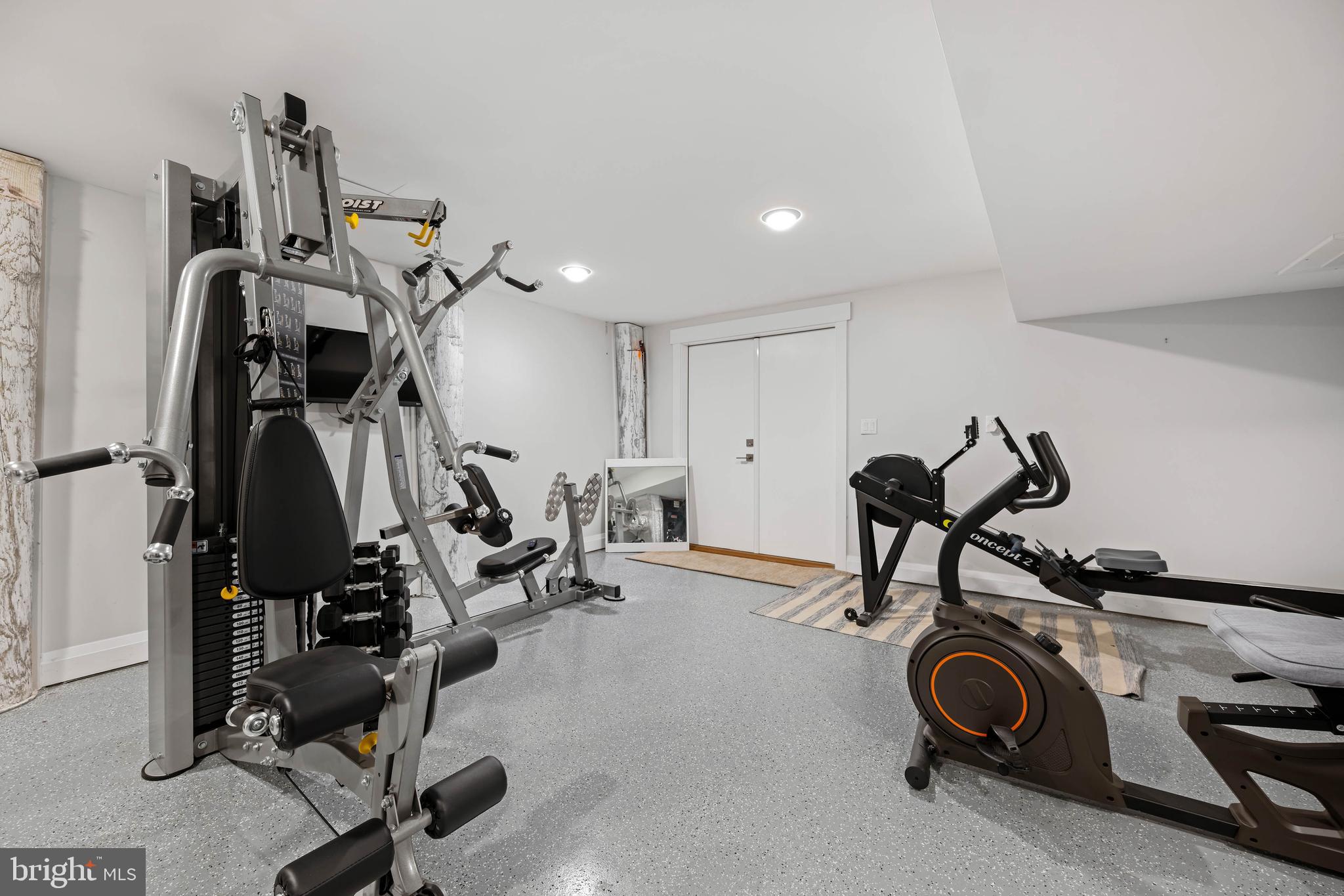 ANGLERS NEST - Residential