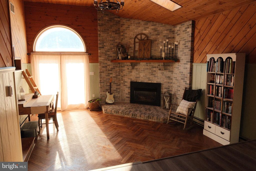 Photo of 1052 Centre Turnpike, ORWIGSBURG, PA 17961 (MLS # PASK2025092)