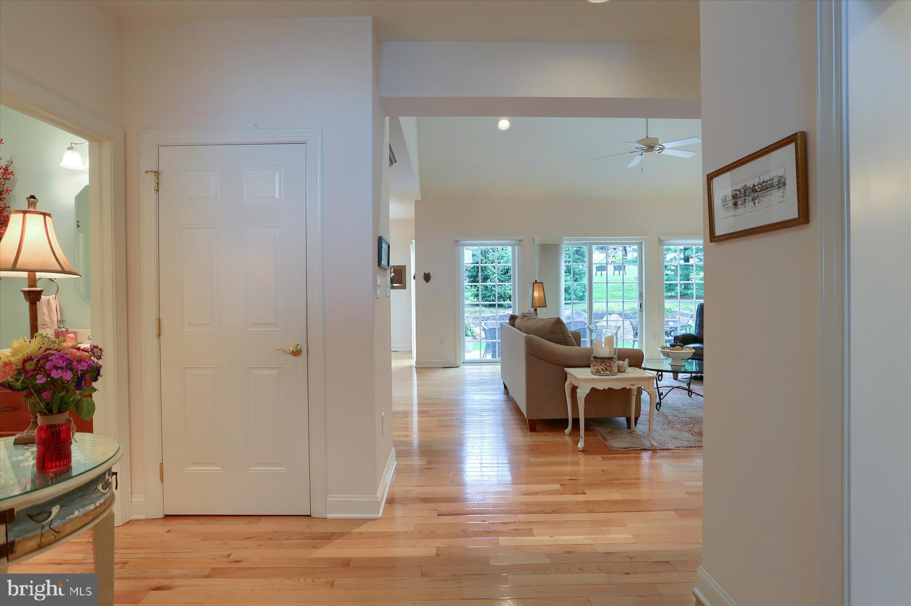 WITNEY RIDGE - Residential