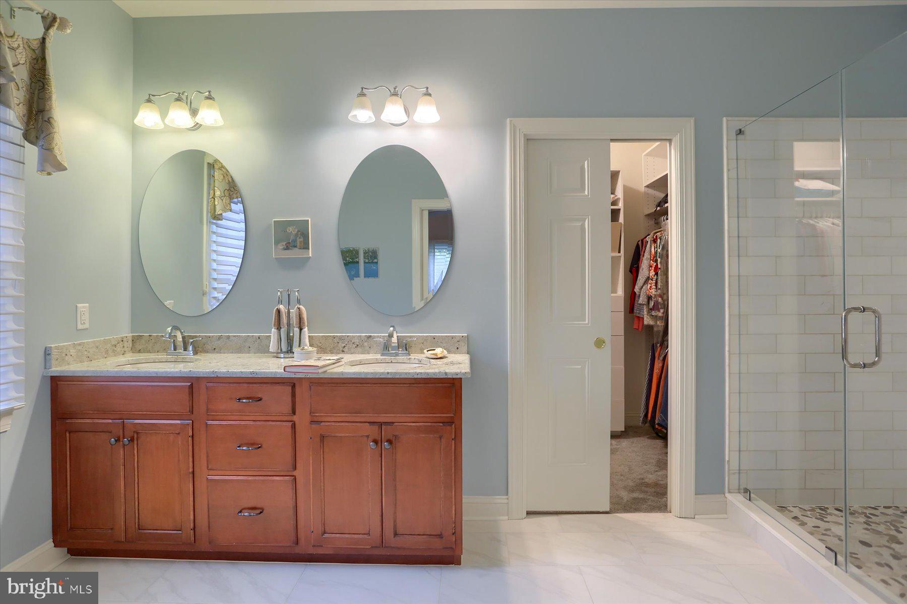 WITNEY RIDGE - Residential