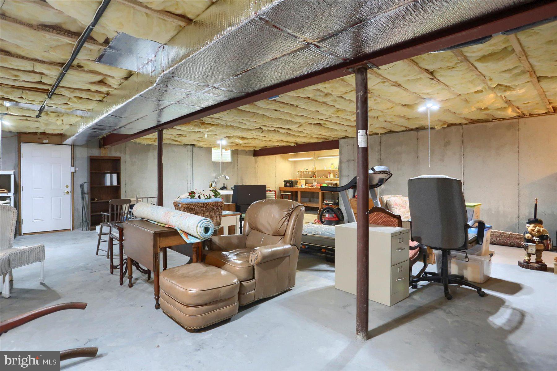 WITNEY RIDGE - Residential