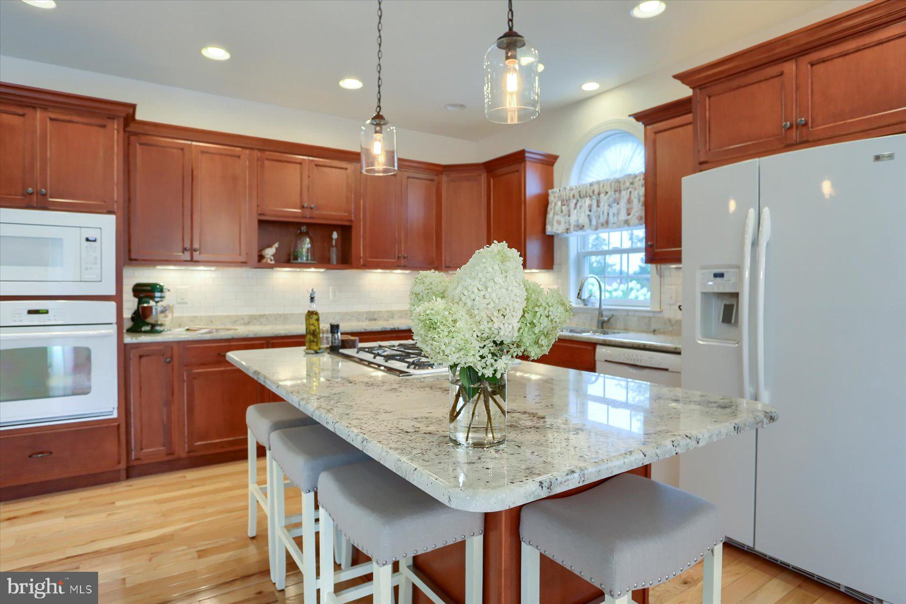 WITNEY RIDGE - Residential