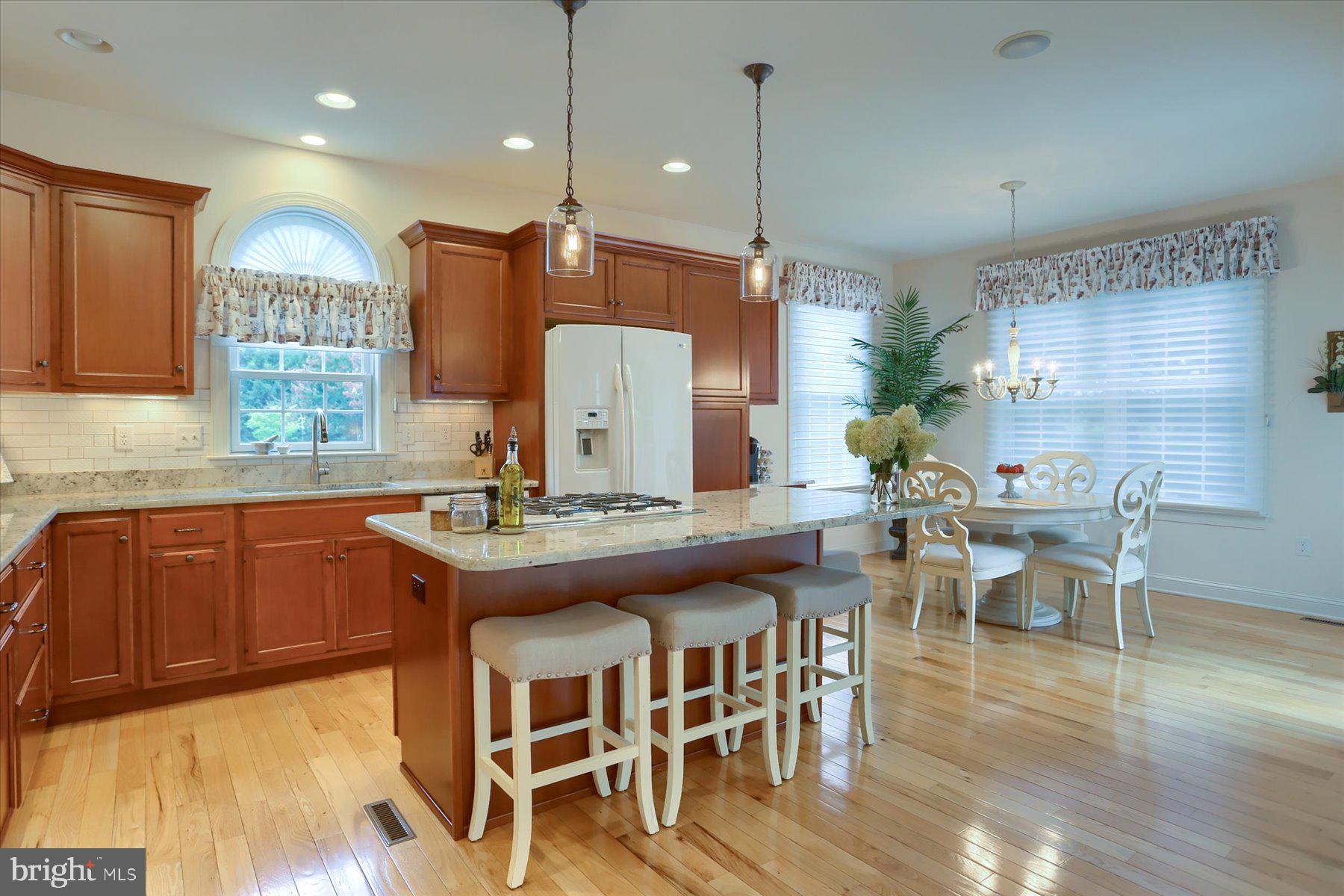 WITNEY RIDGE - Residential