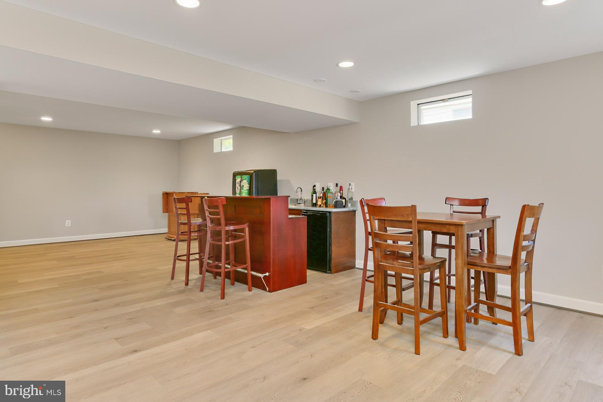 REGENCY - Residential