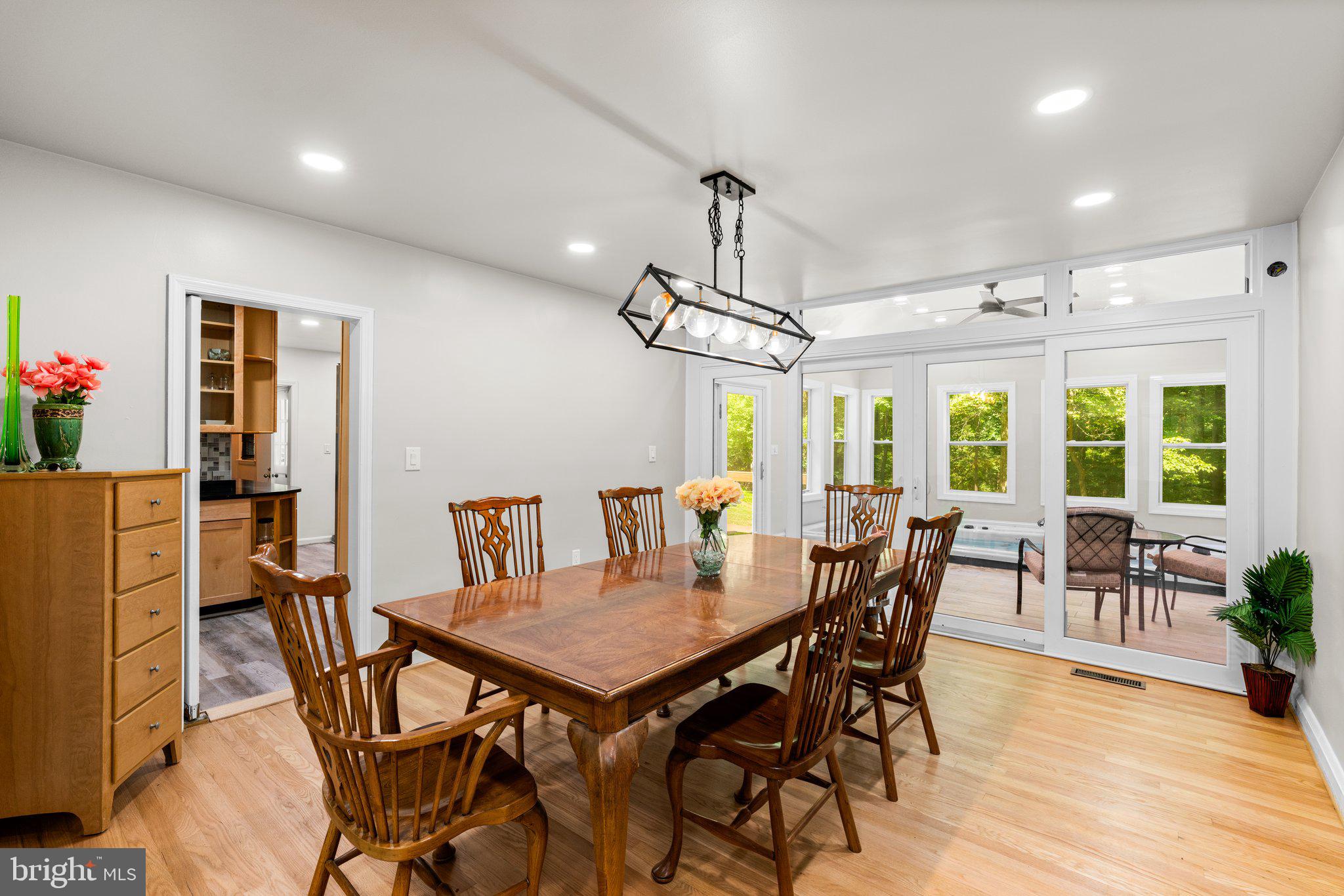 11202 WOODLAND DRIVE