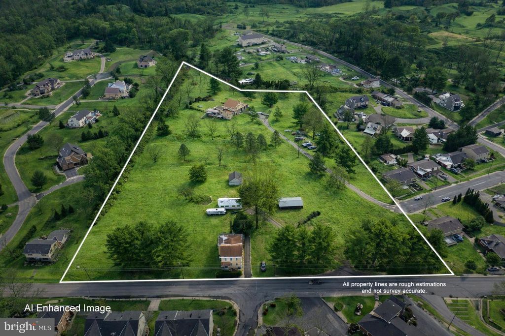 Photo of 1501 Detweiler Avenue, HELLERTOWN, PA 18055 (MLS # PANH2009194)