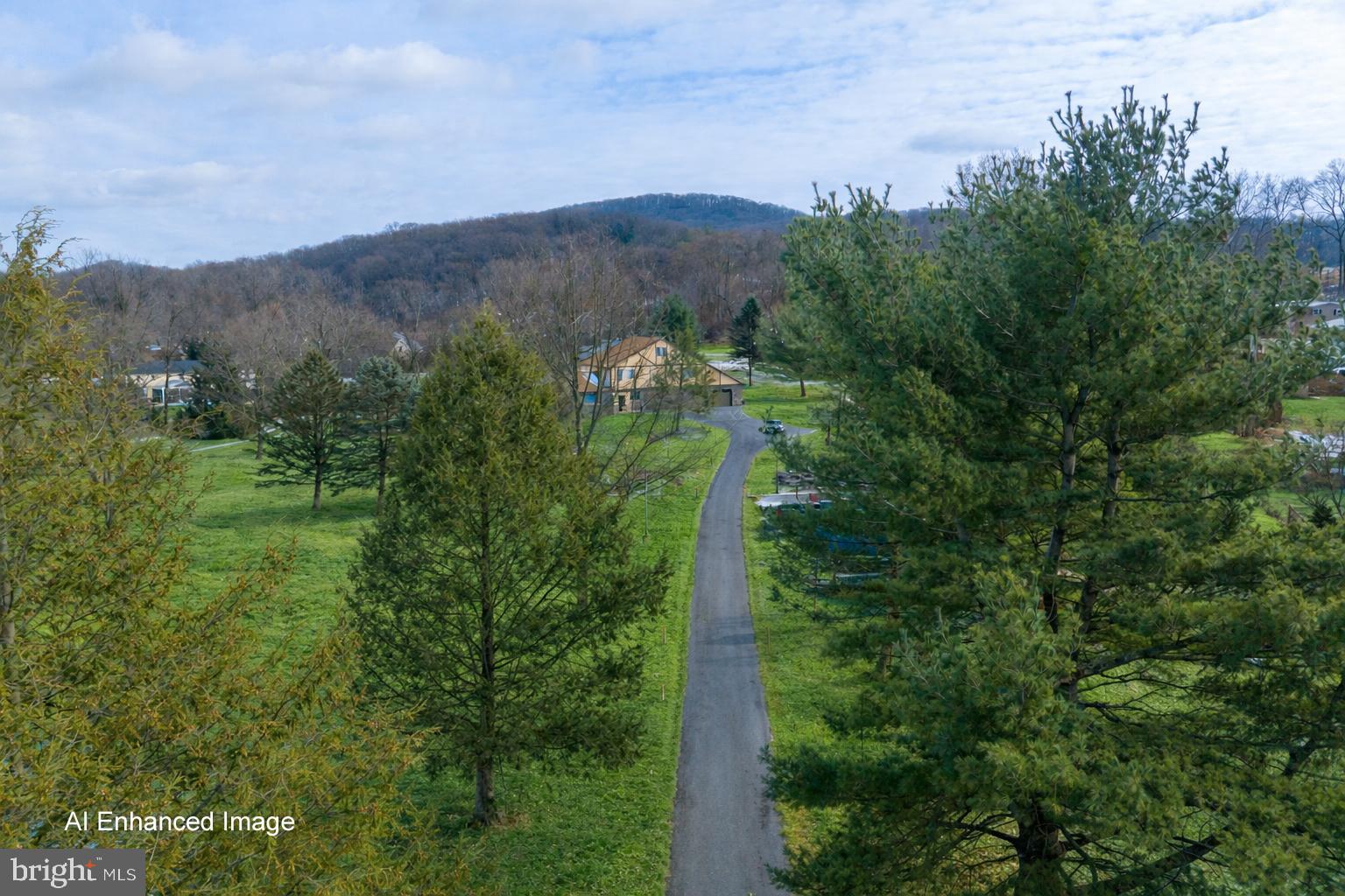 1501 DETWEILER AVENUE