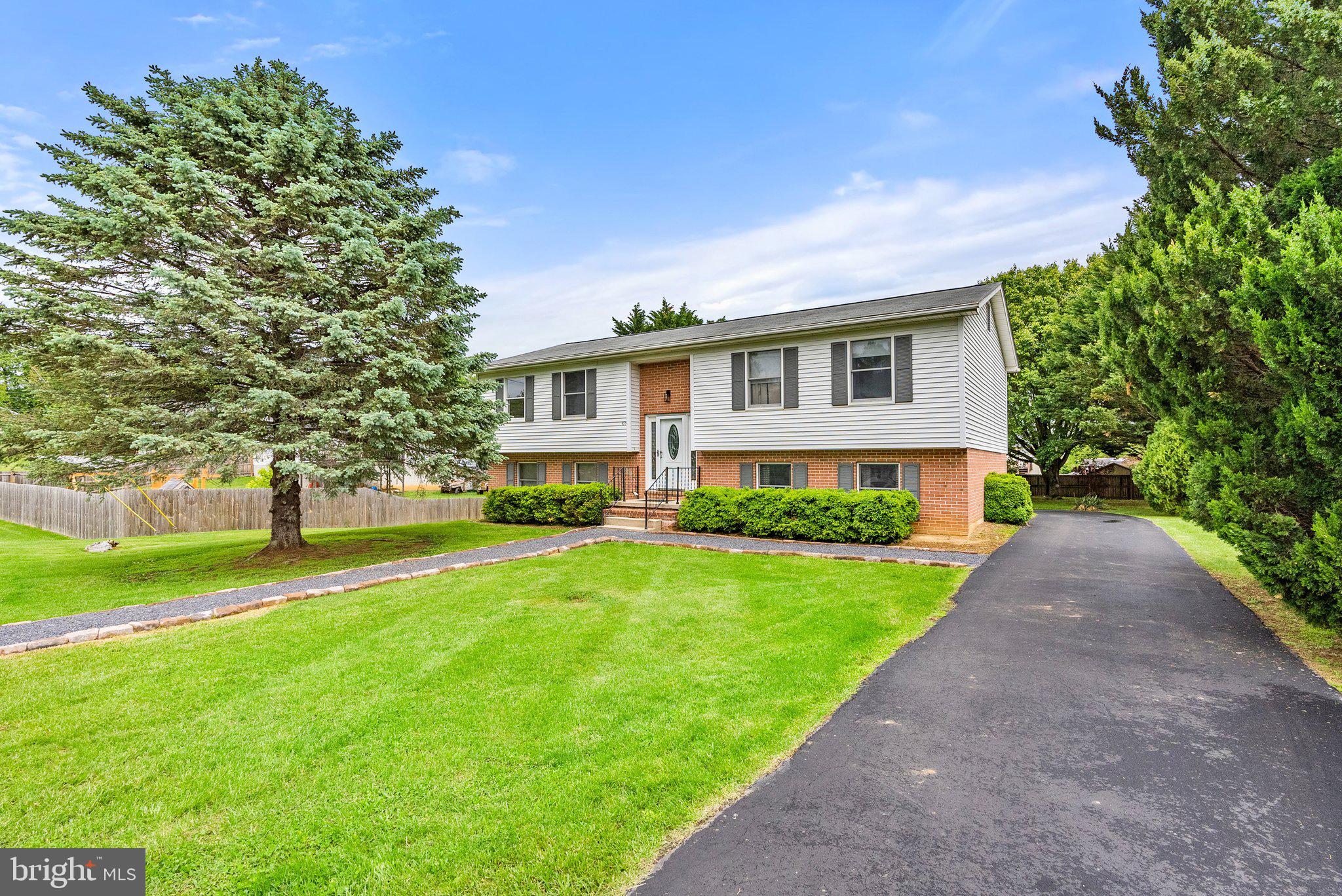 SYLVAN GROVE - Residential