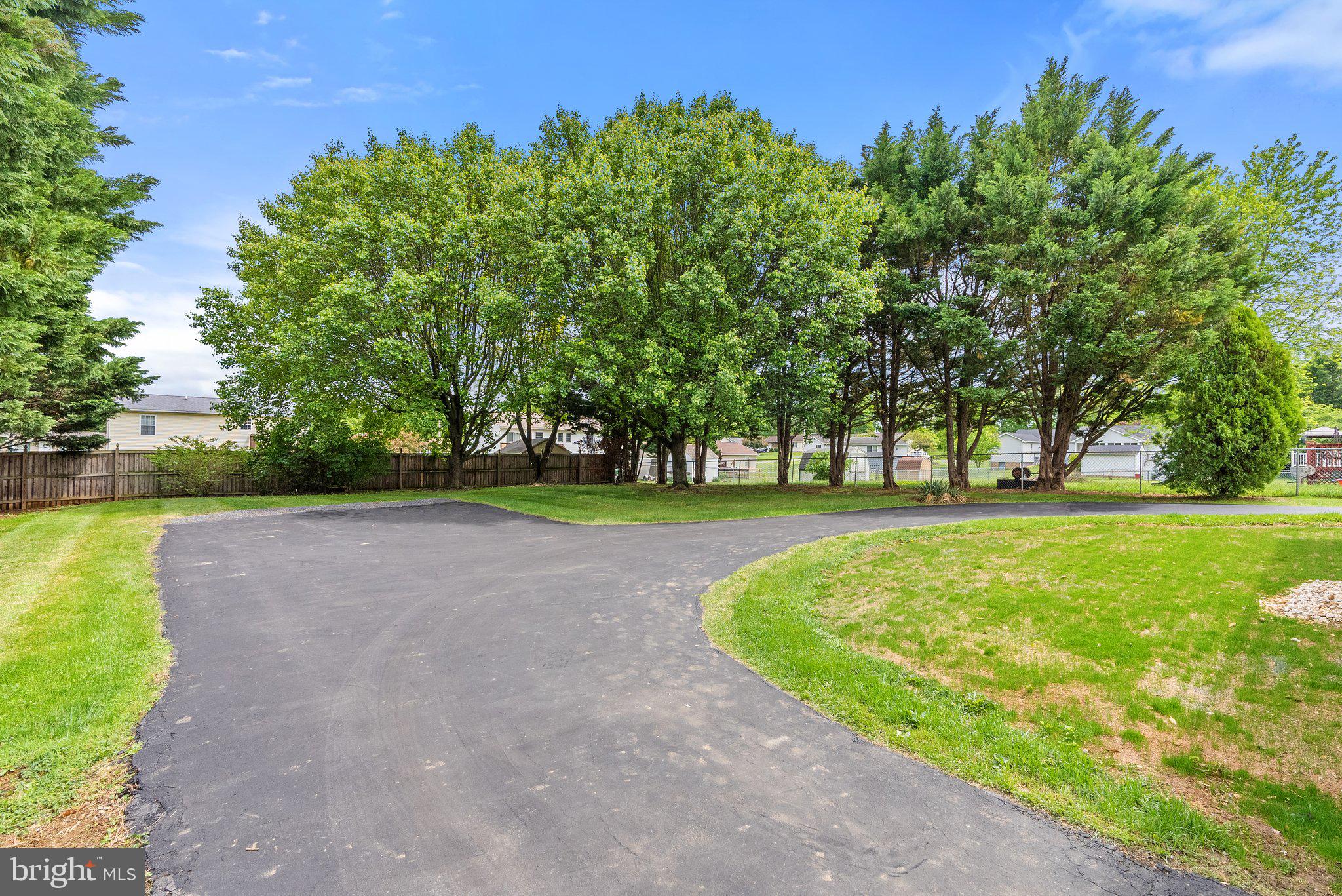 SYLVAN GROVE - Residential