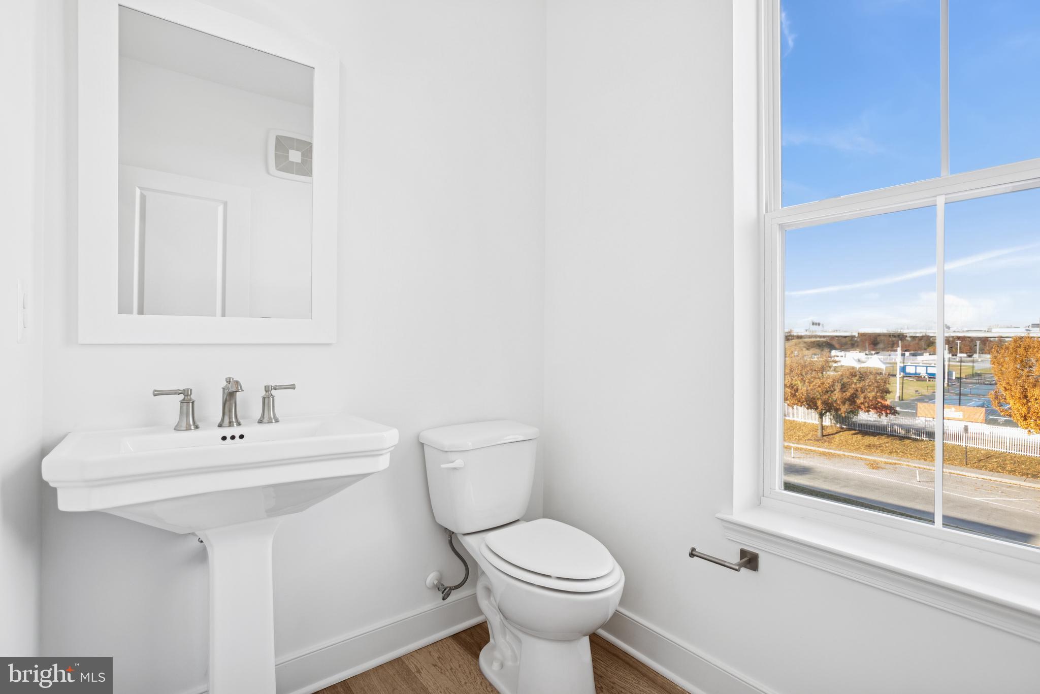 LOCKE LANDING - Residential