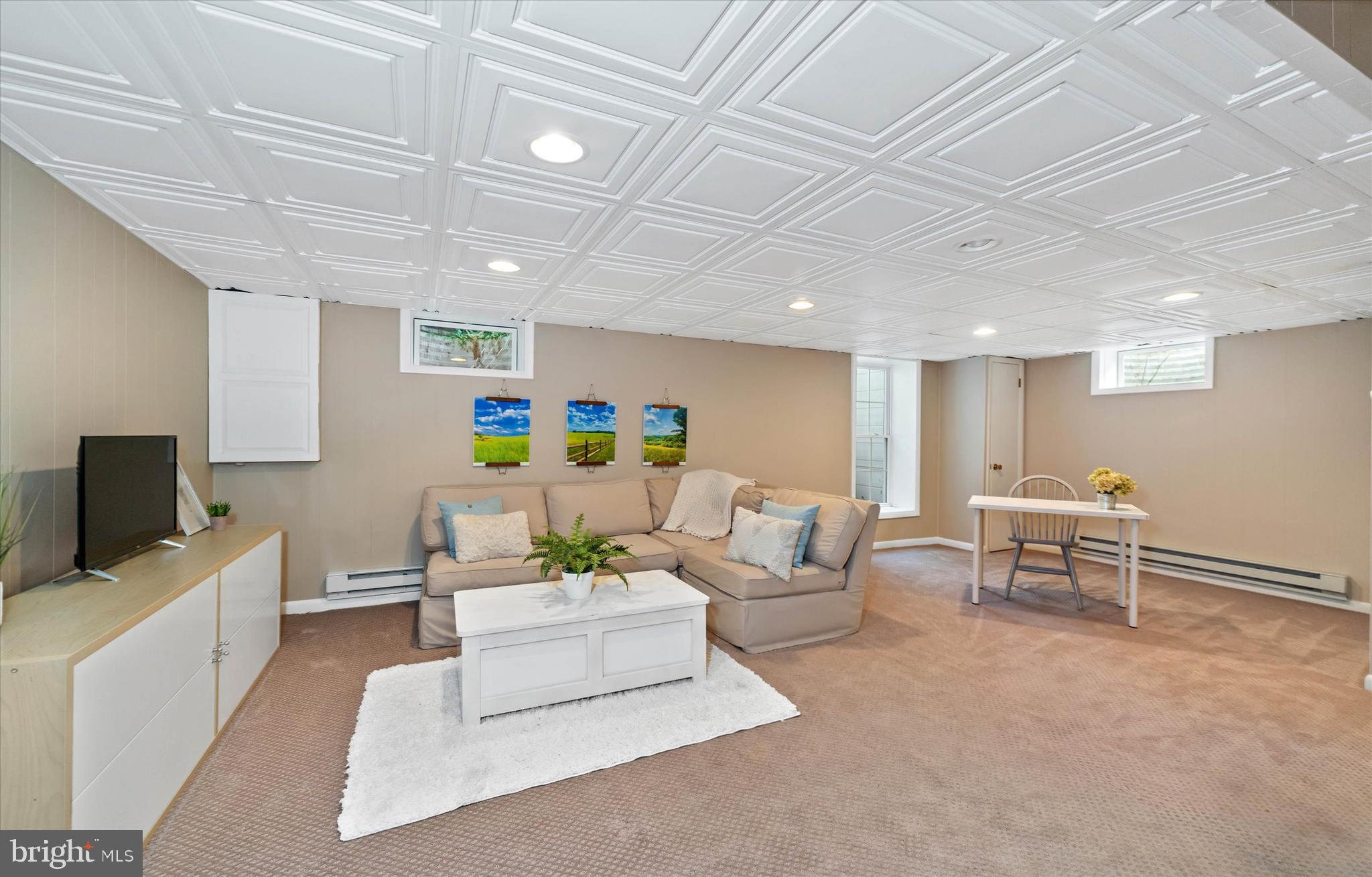 RADLEY RUN - Residential