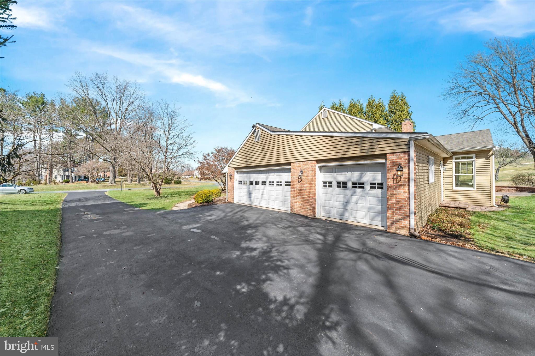 RADLEY RUN - Residential