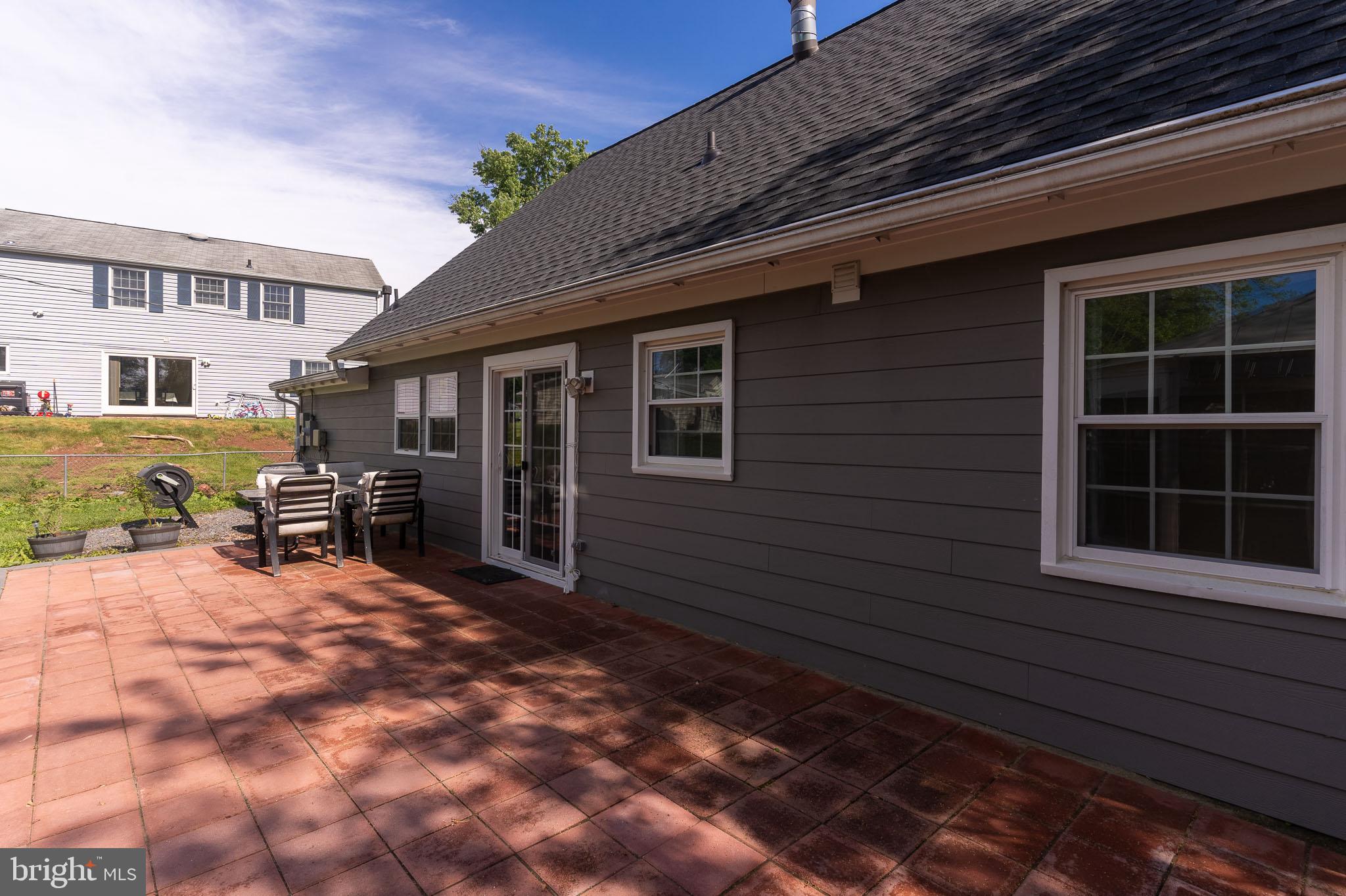 GREENBRIAR - Residential Lease