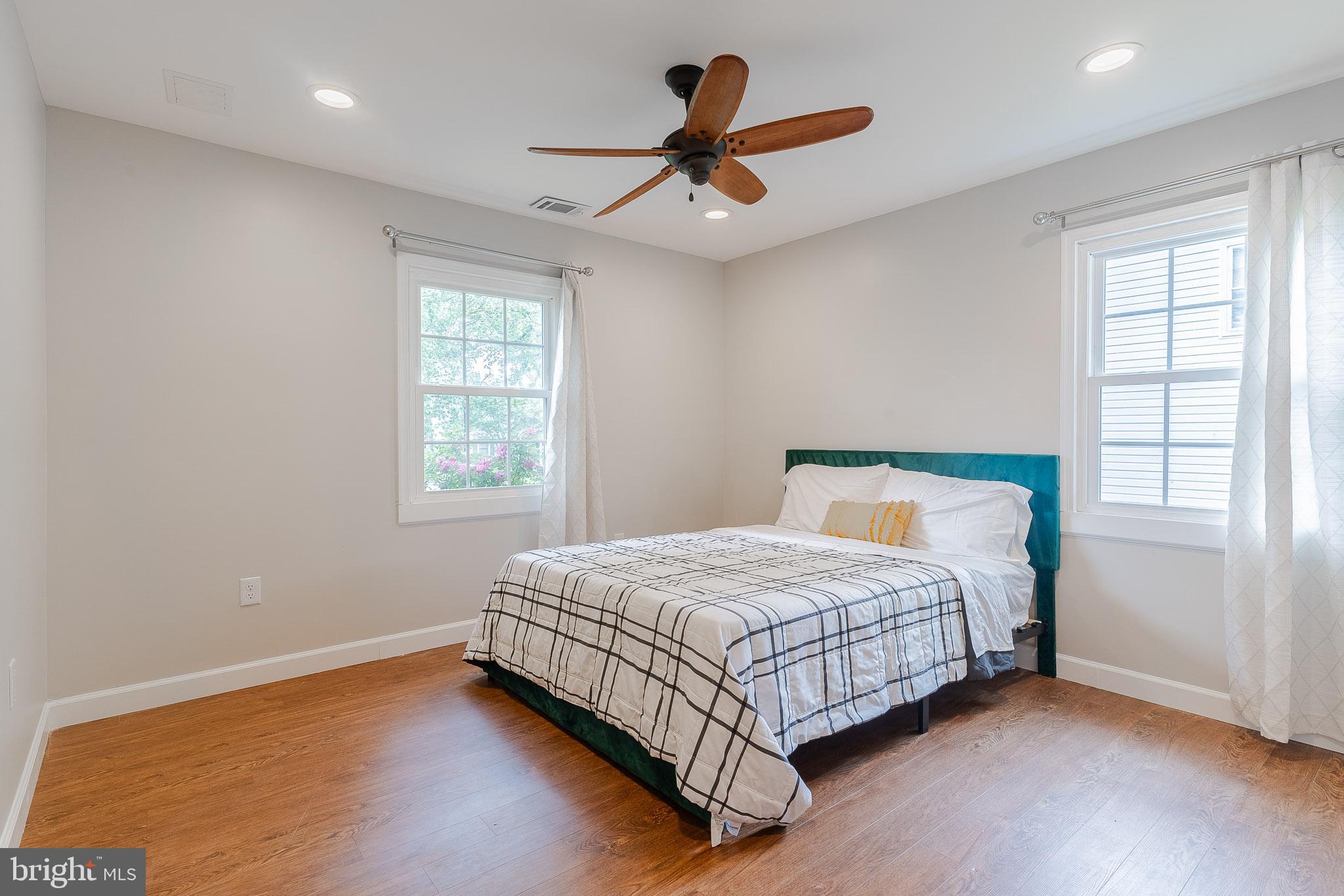 GREENBRIAR - Residential Lease