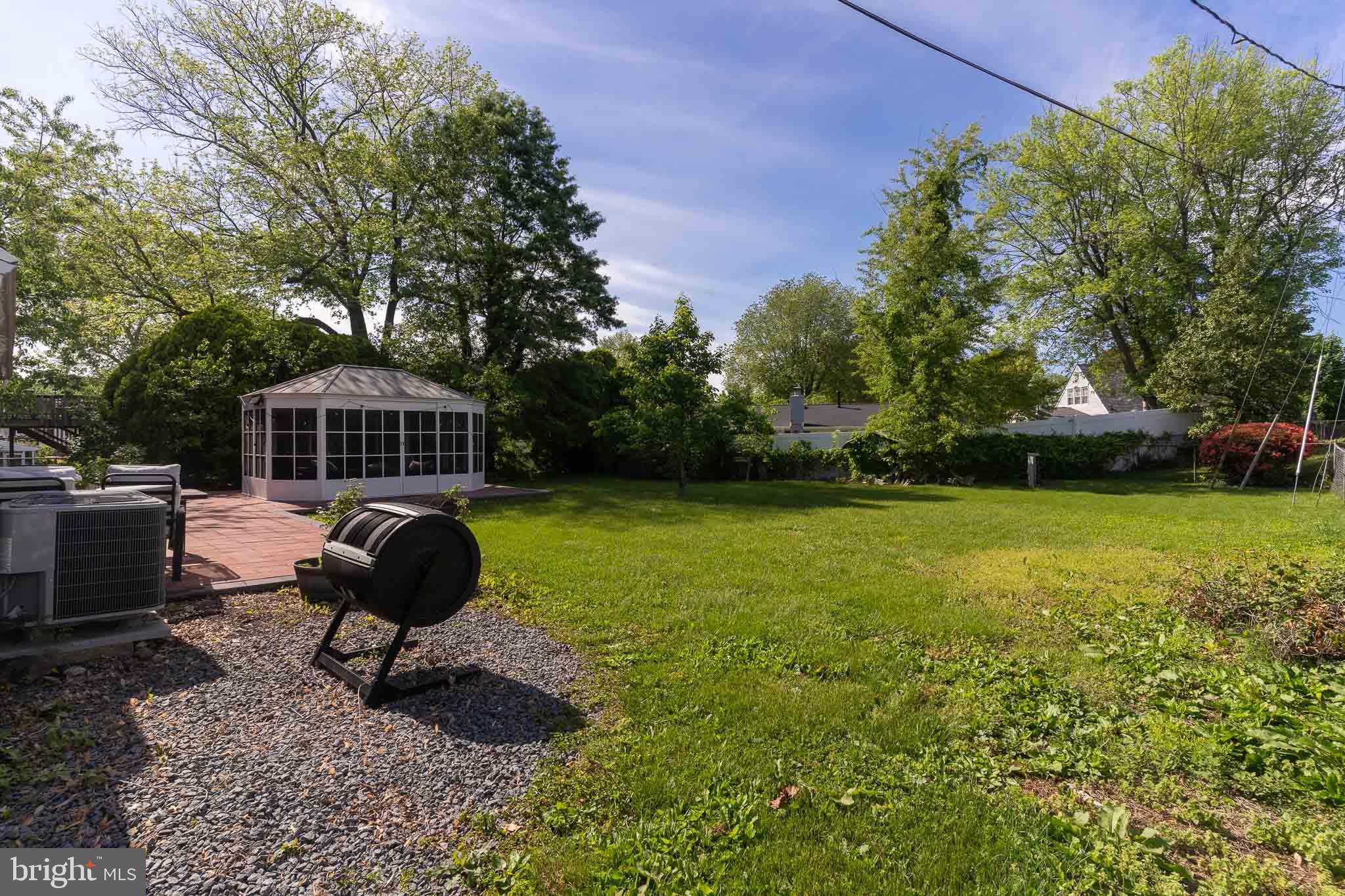 GREENBRIAR - Residential Lease