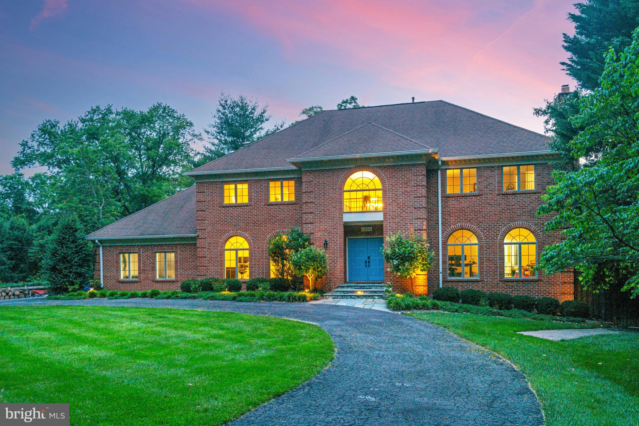 1016 BELLVIEW ROAD