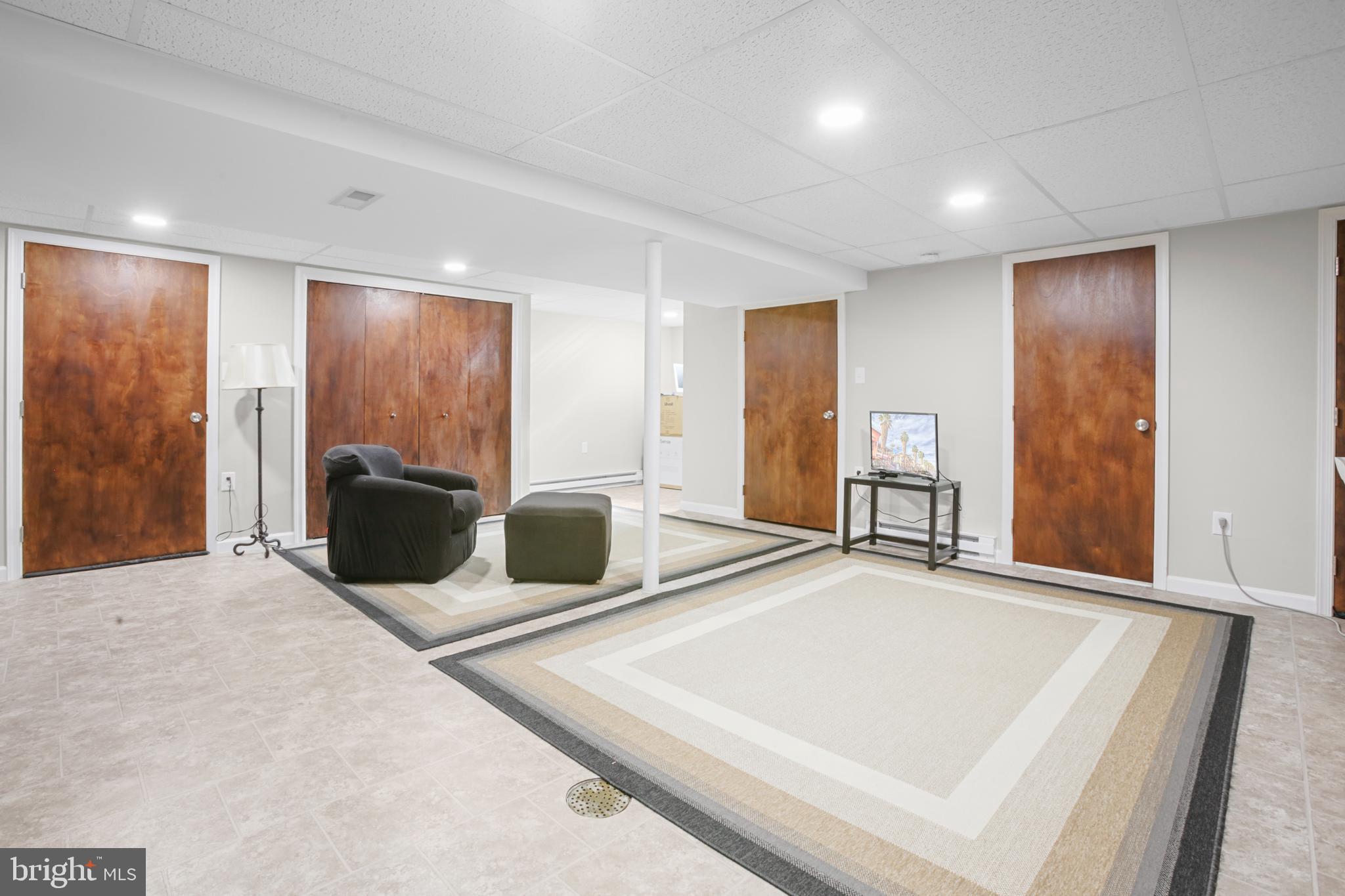 RIVERVIEW PARK - Residential