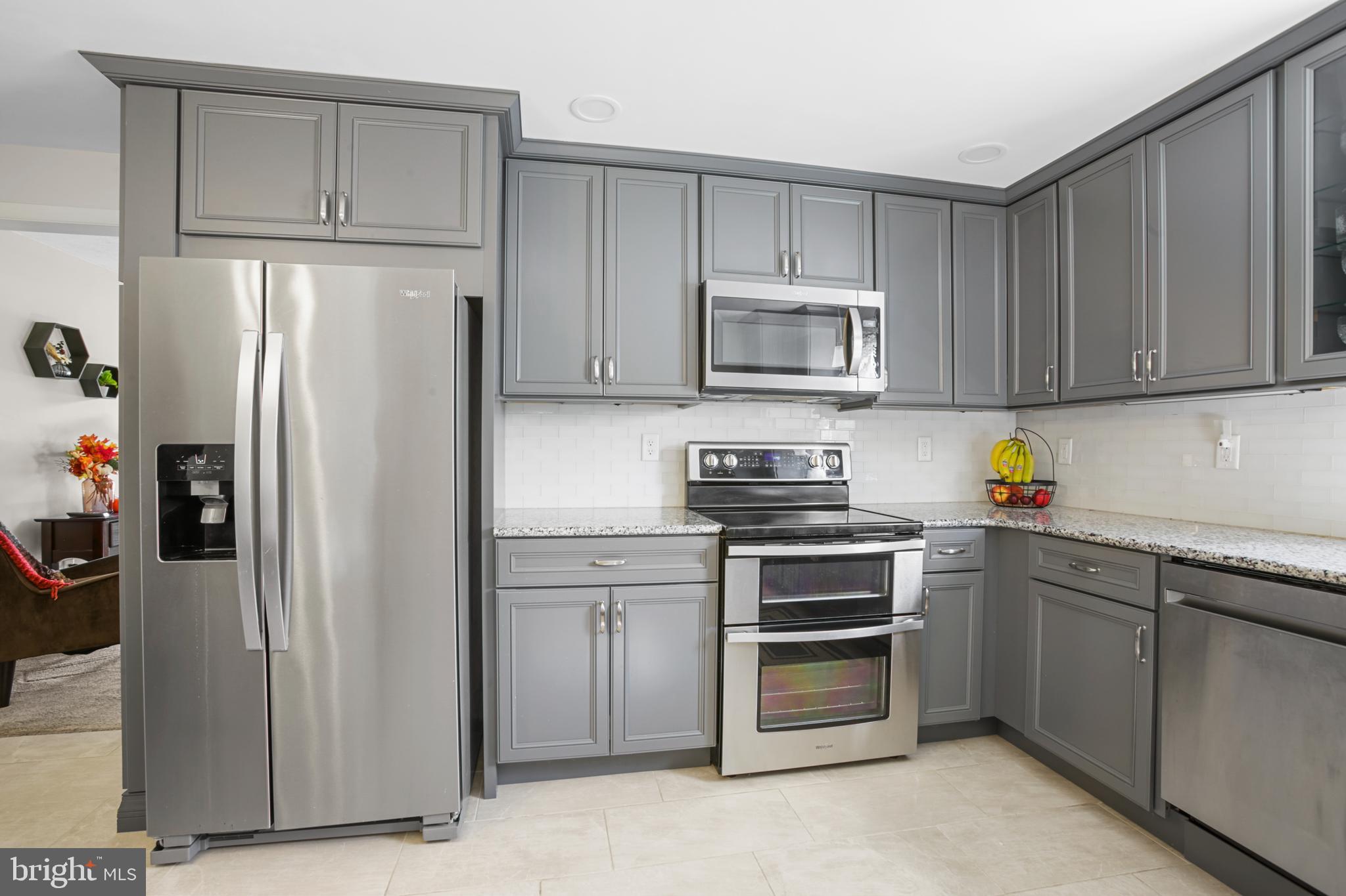 RIVERVIEW PARK - Residential