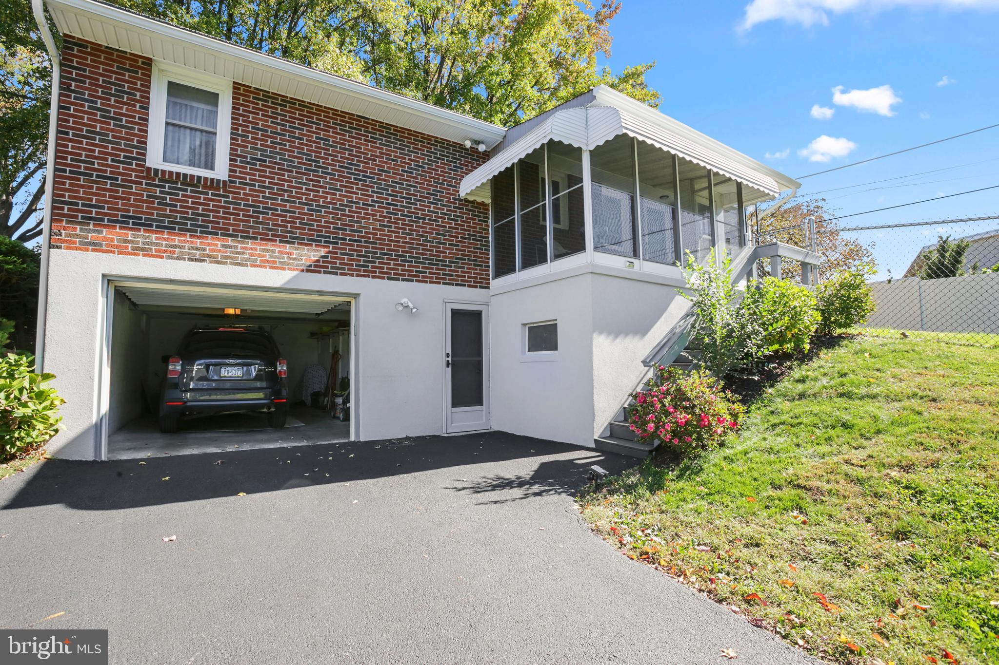 RIVERVIEW PARK - Residential