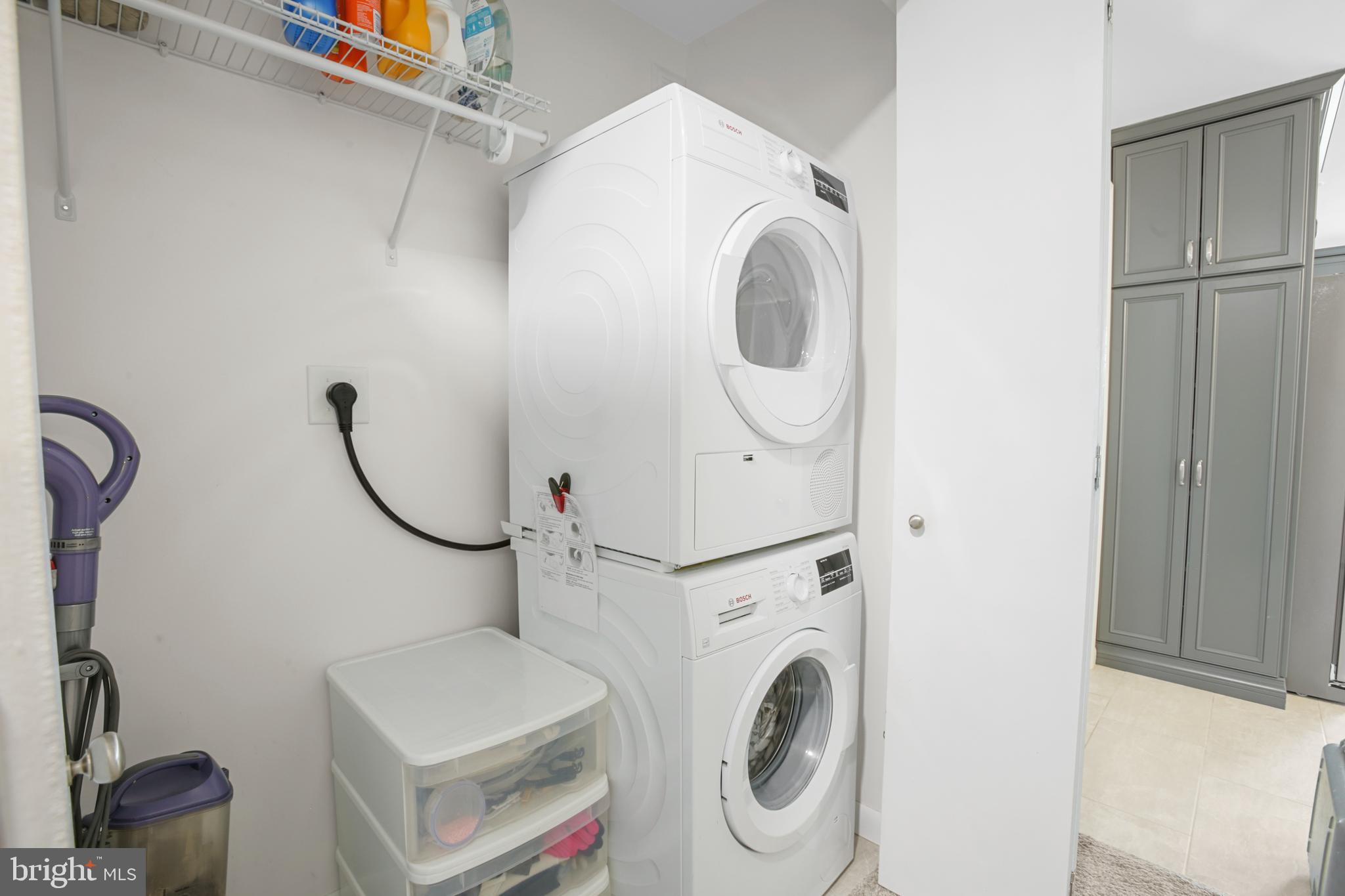 RIVERVIEW PARK - Residential