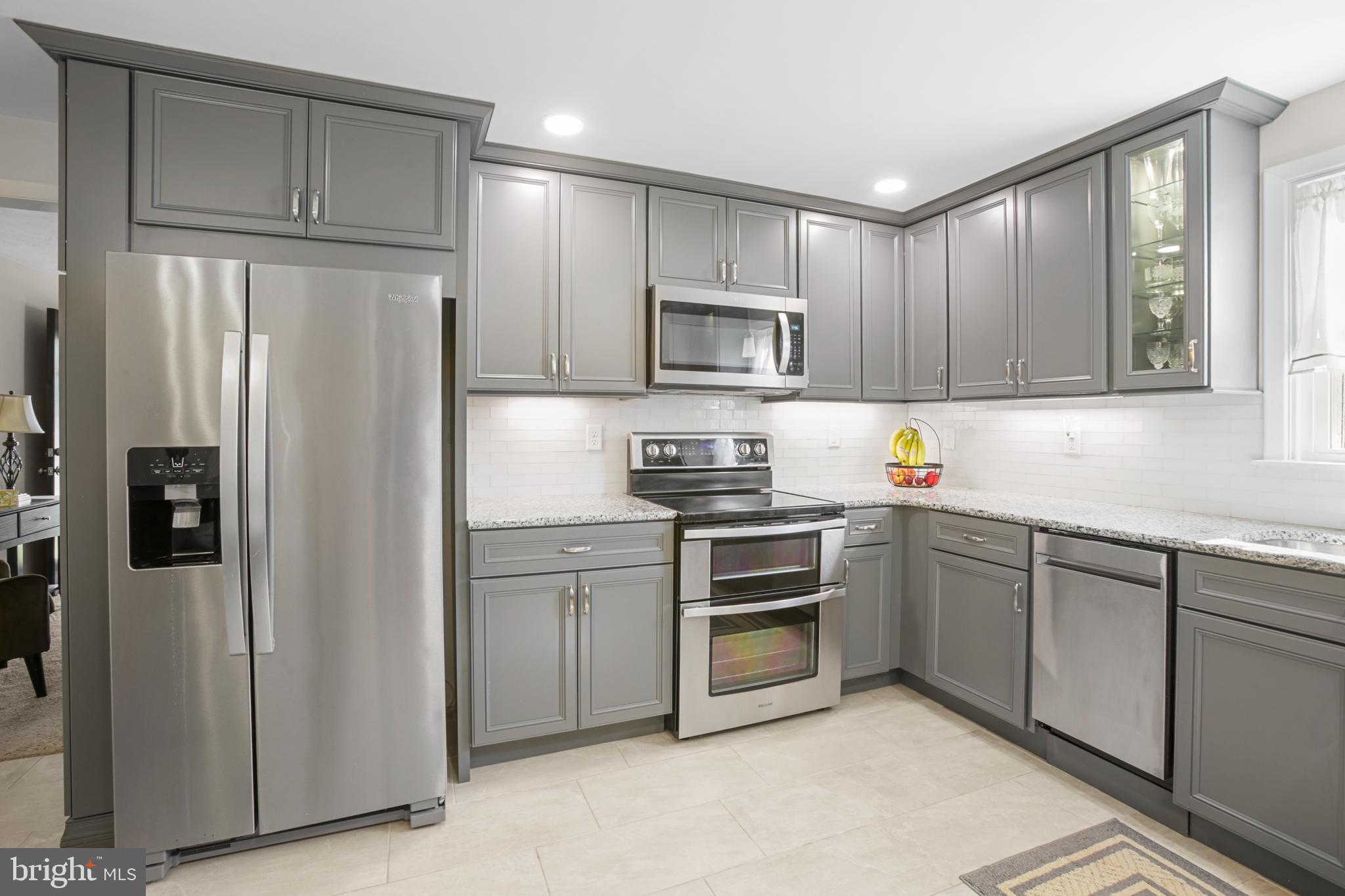 RIVERVIEW PARK - Residential