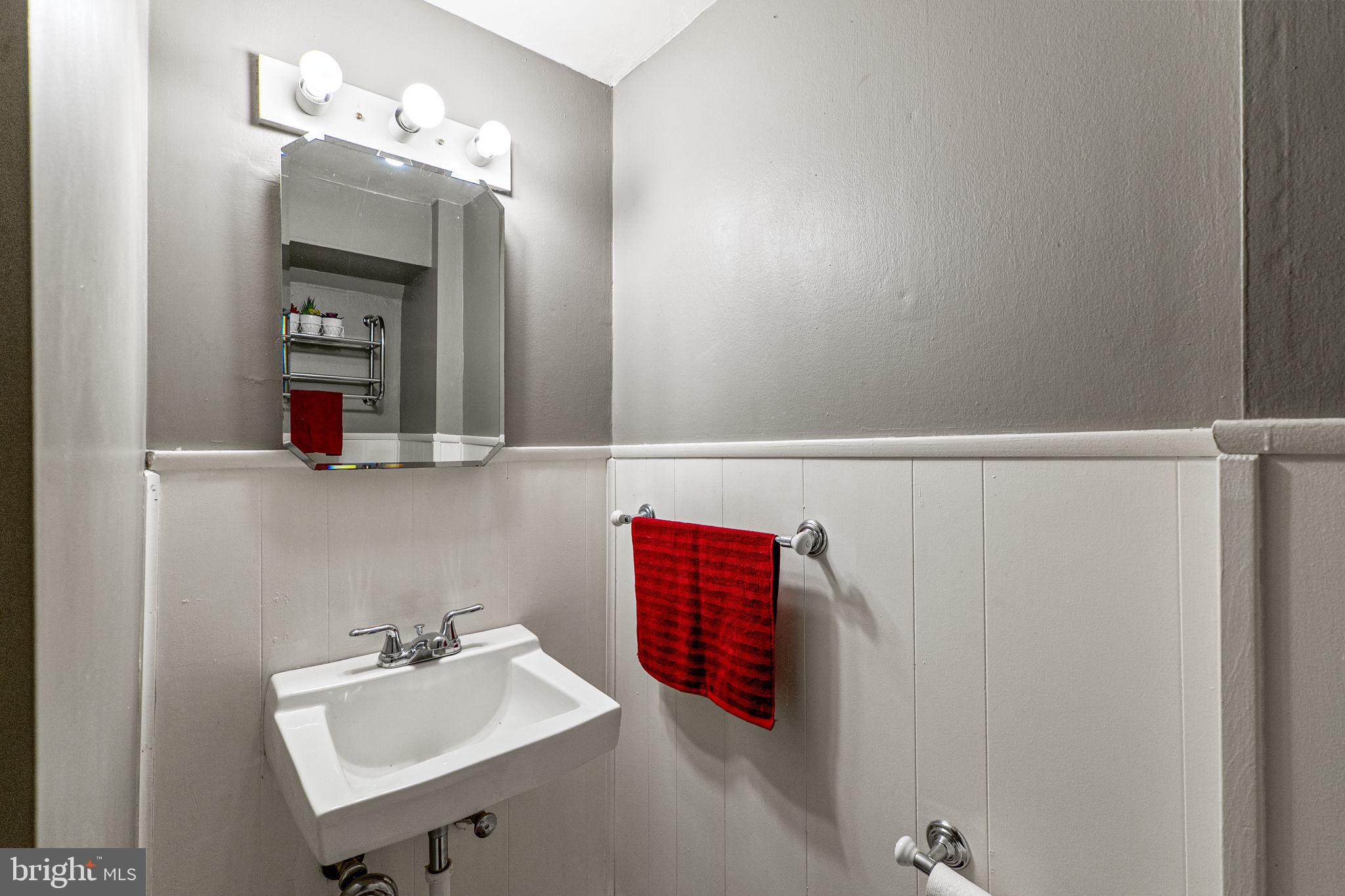 LOCH RAVEN MANOR - Residential