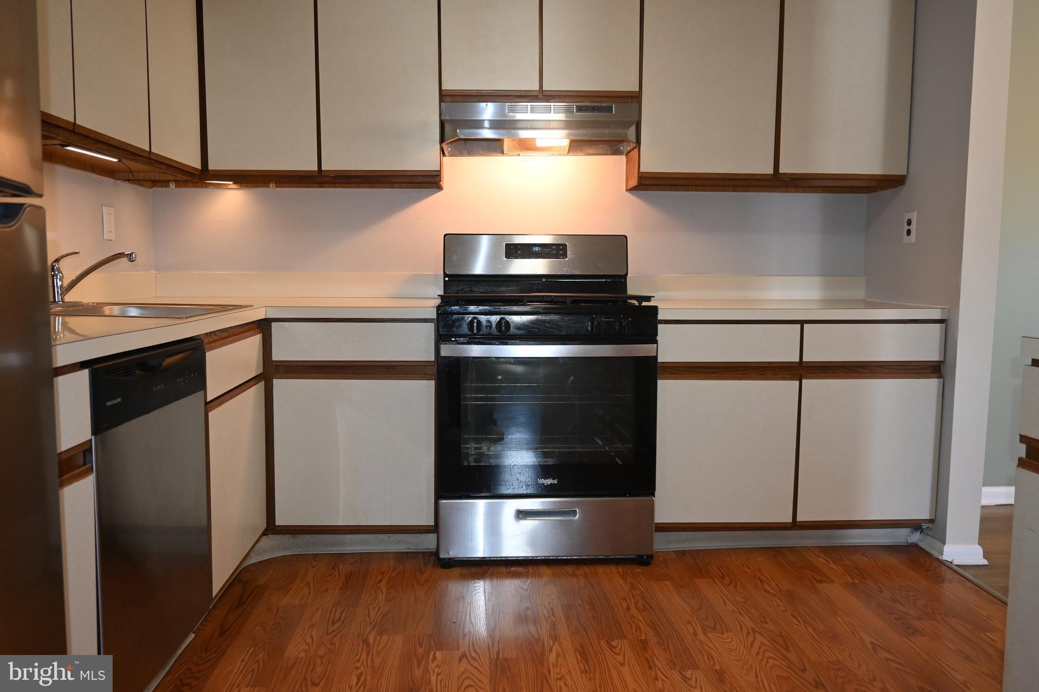 LUKENS ESTATE - Residential