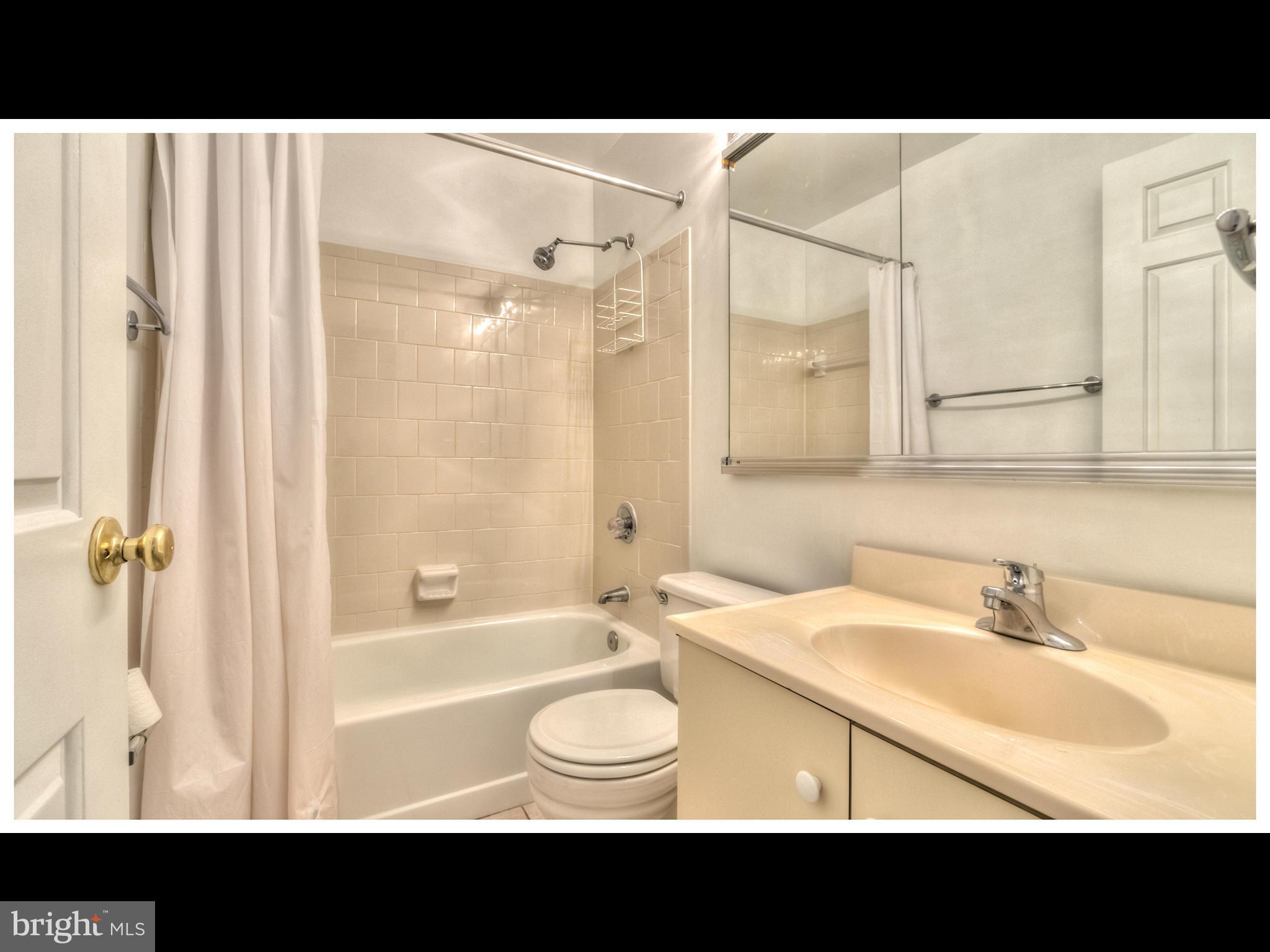 WASHINGTON HILL - Residential Lease