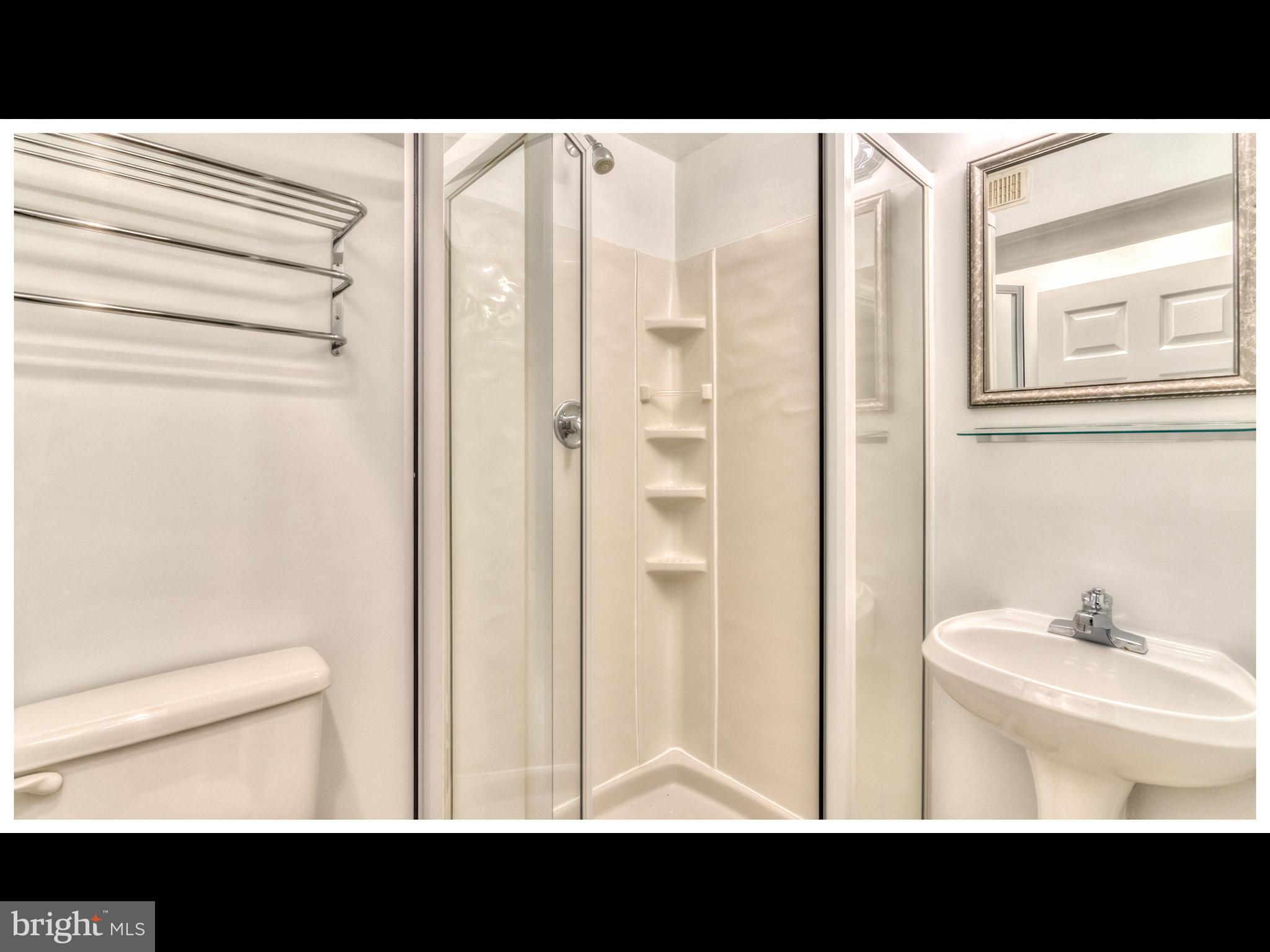 WASHINGTON HILL - Residential Lease