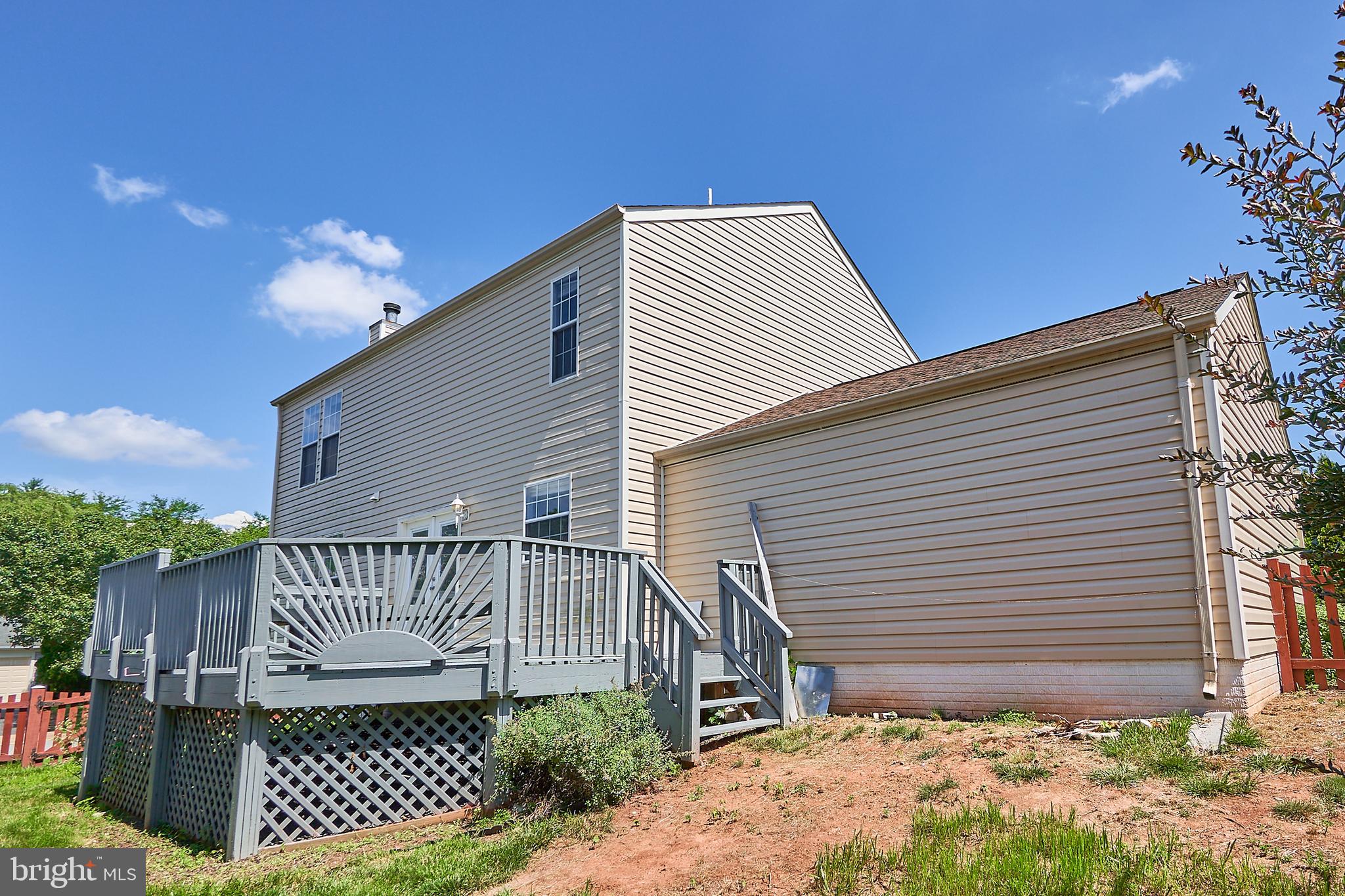 ASHBURN VILLAGE - Residential Lease