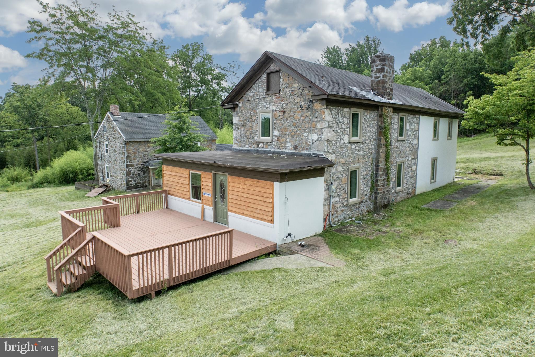 2488 SANATOGA RD